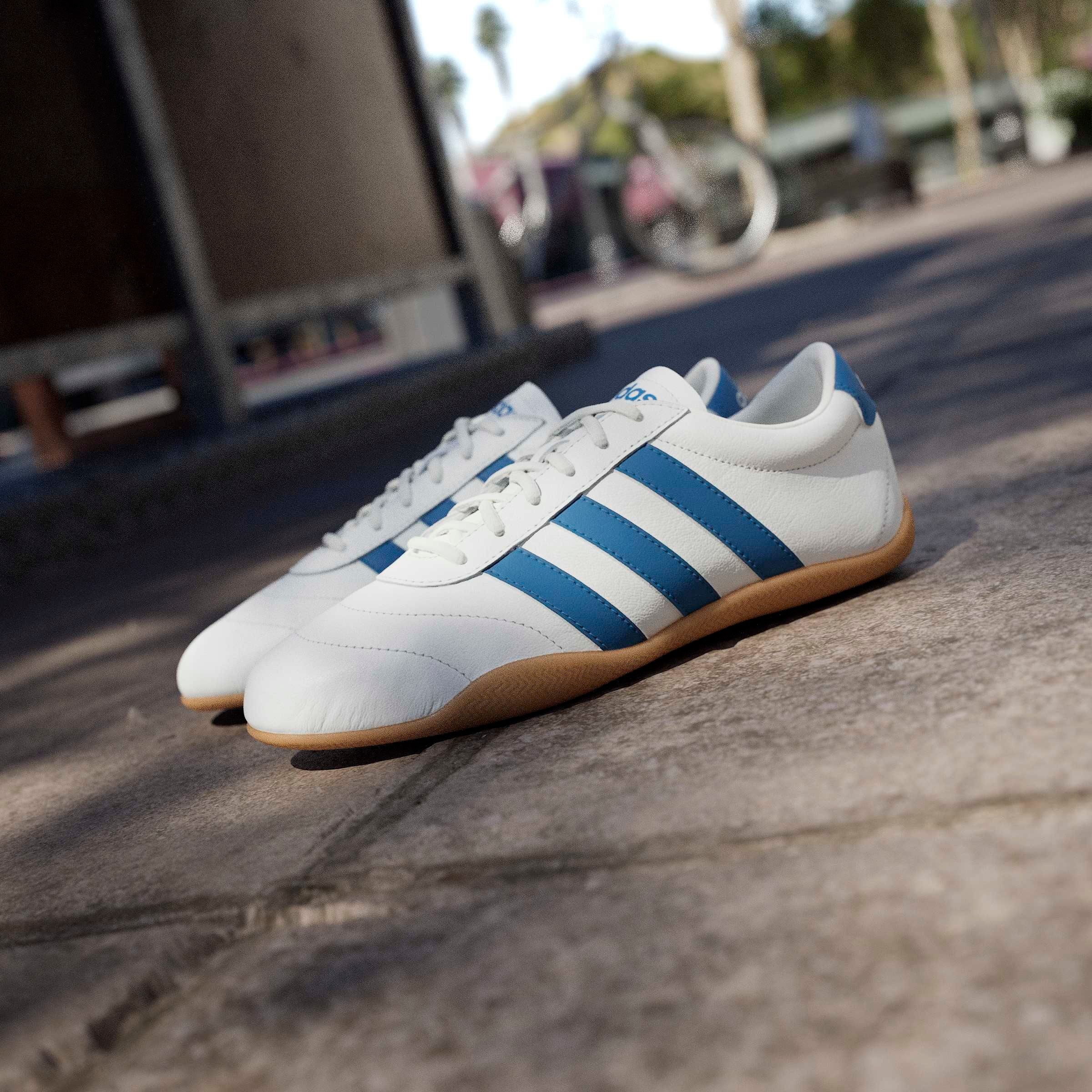 adidas Sportswear Sneaker »GRAND COURT LO«  Design auf den Spuren des adidas Superstar