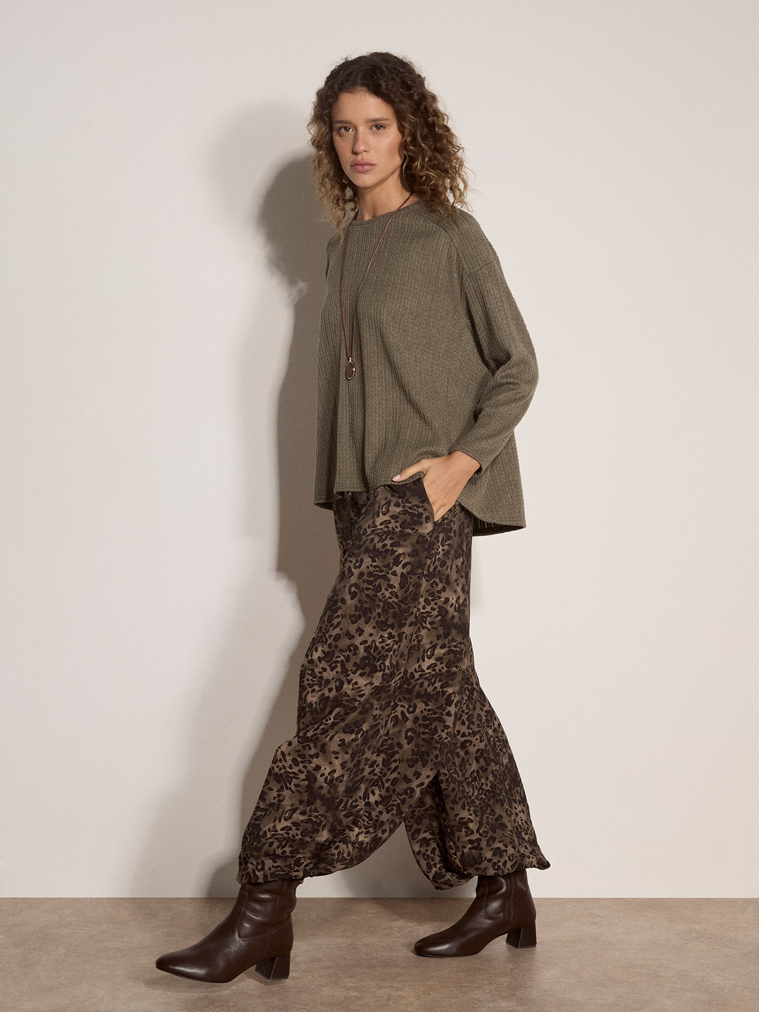 Apricot Strickpullover »Jersey-Oberteil aus Jacquard-Strick« 1 Stk. in Oversize-Passform