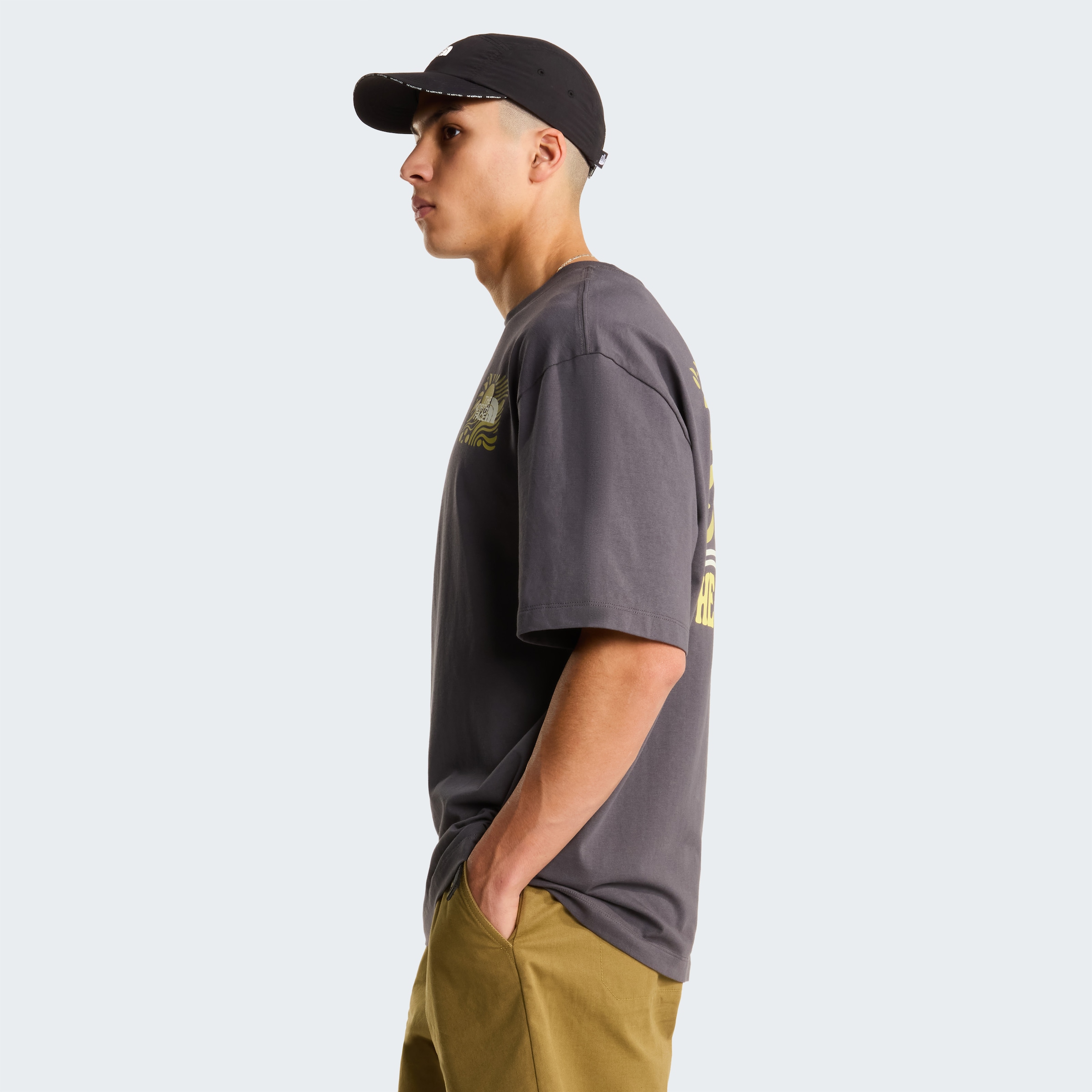 The North Face T-Shirt »M SUN OVERSIZE SHORT SLEEVE TEE-GRAPHIC« sportlicher Stil, Kurzarm, für sportliche Aktivitäten und Freizeit