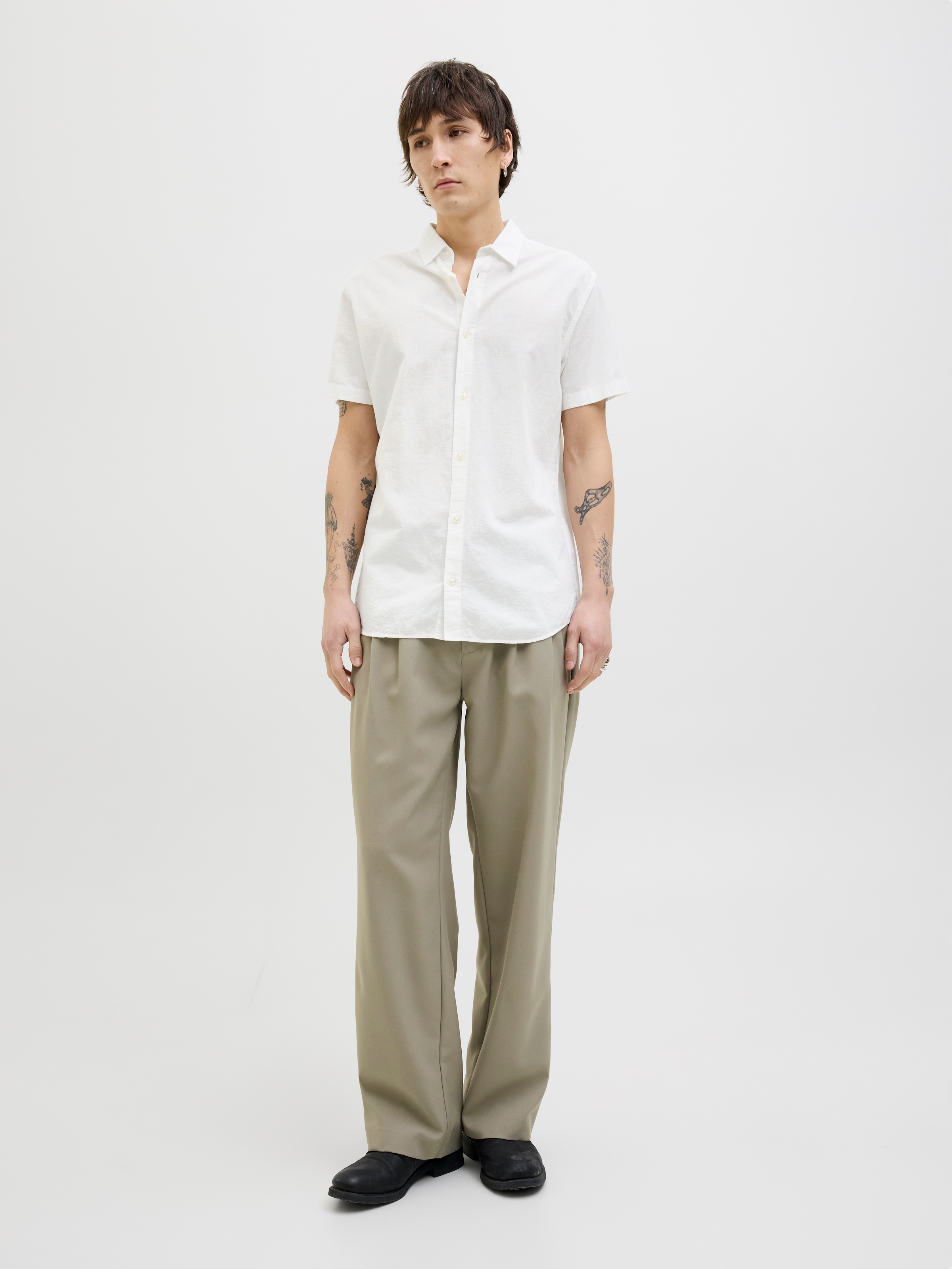 Jack & Jones Kurzarmhemd »JJEBREEZE SHIRT SS SN«, mit Hemdkragen
