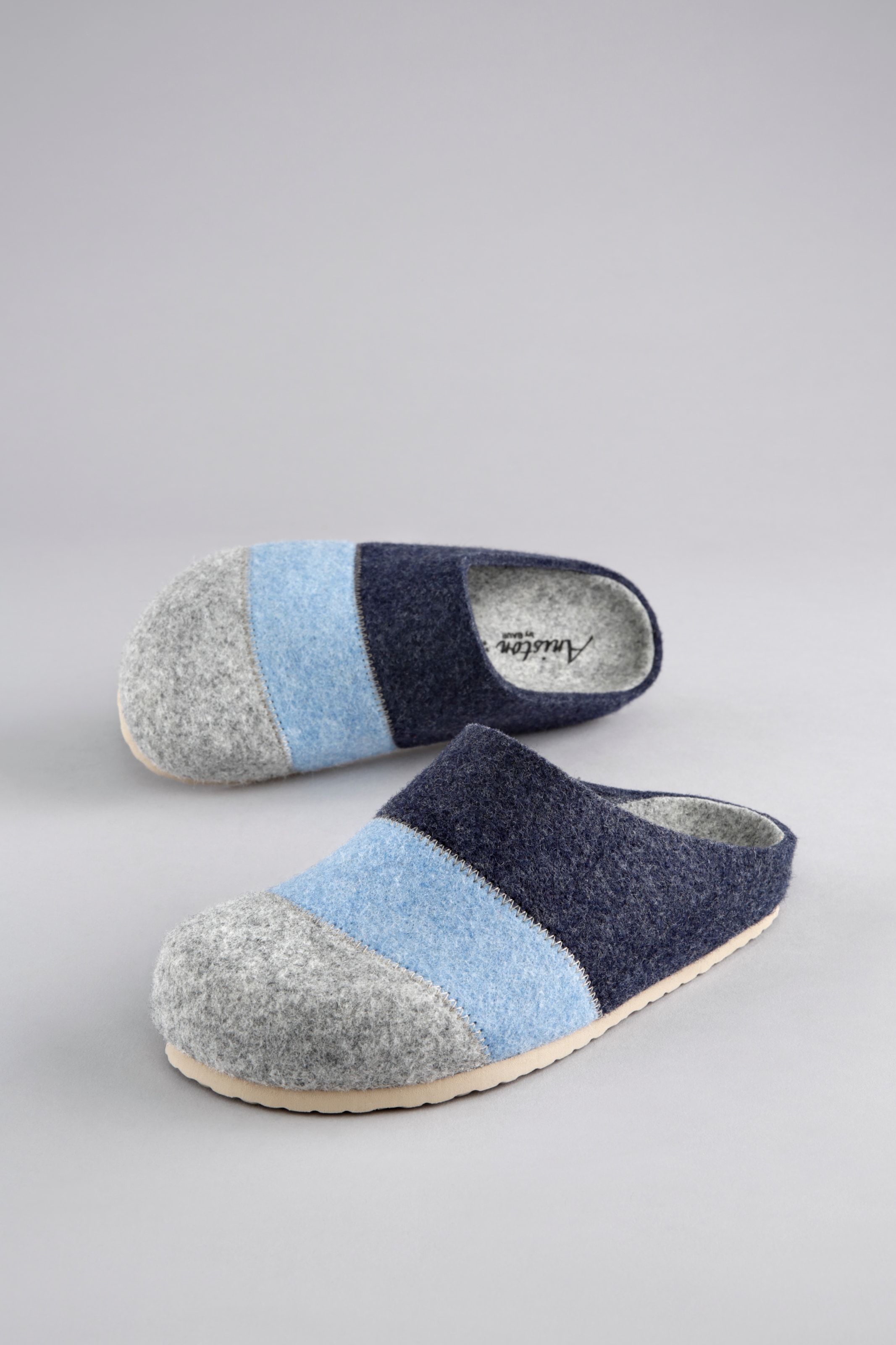 Aniston SHOES Clog »Panal«, Hausschuh, Homeslipper in Patchwork-Optik