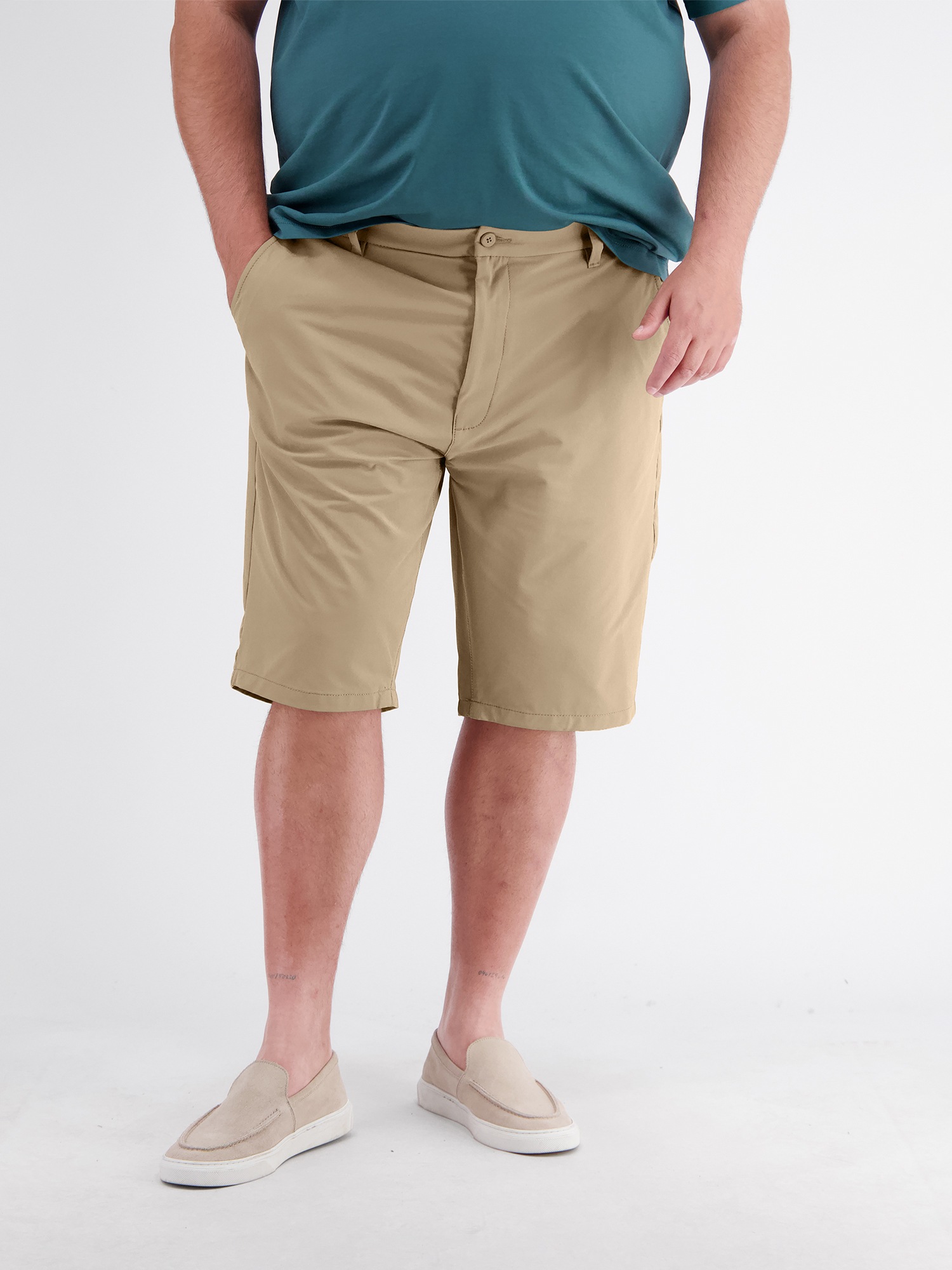LERROS Chinoshorts »Sportliche Chino-Shorts aus Nylon-Mix in großen Größen«