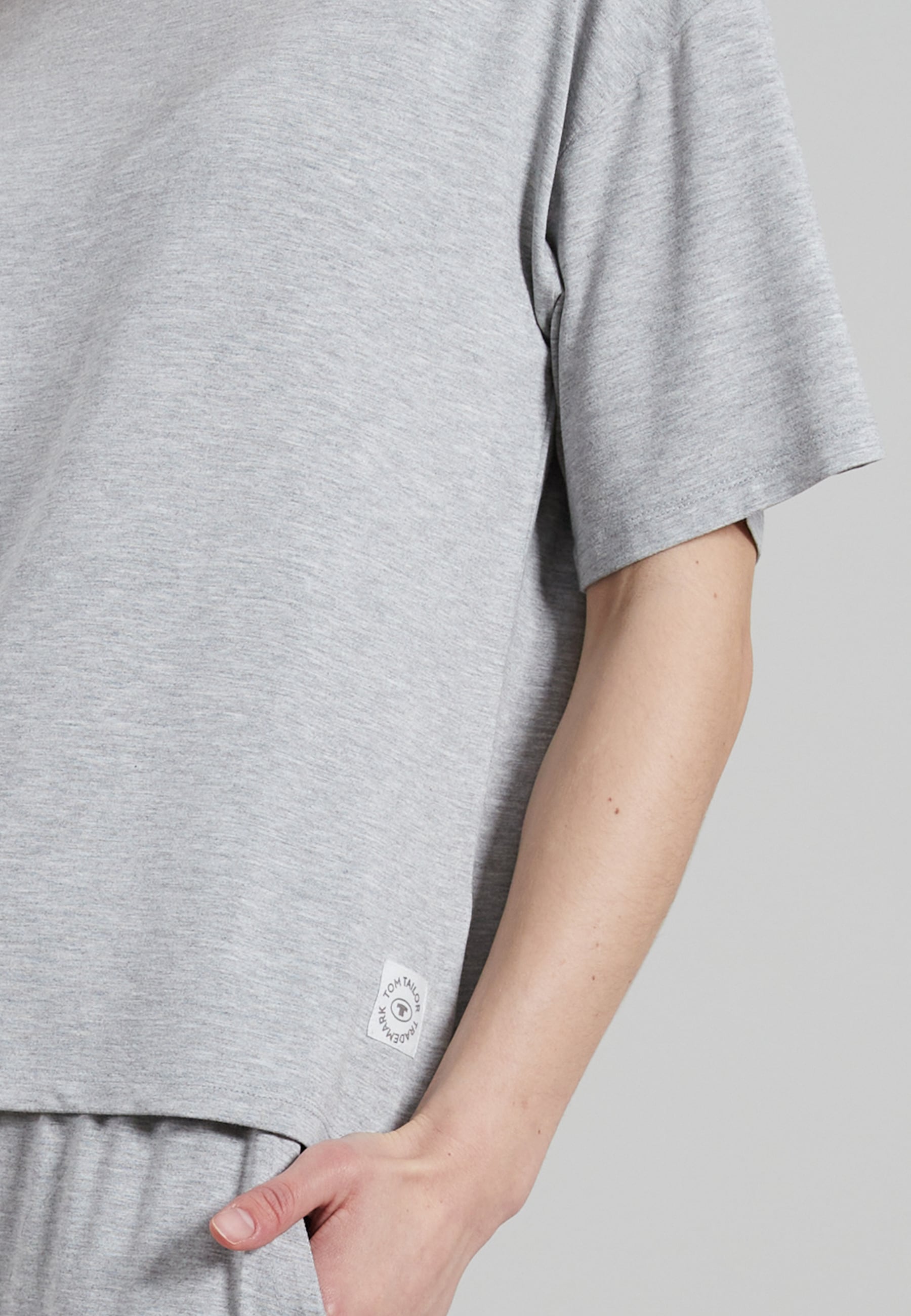 TOM TAILOR Unterziehshirt »Manila«, mit coolen überschnittenen Ärmeln
