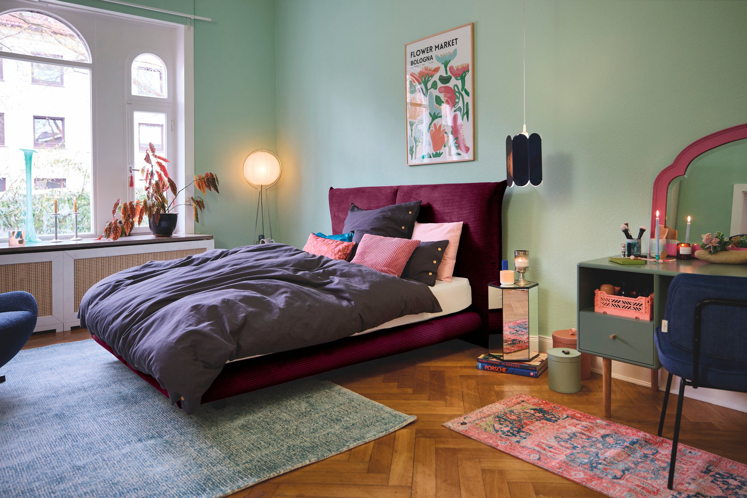 TOM TAILOR HOME Boxspringbett »SOHO PILLOW BOX«, in Schwebeoptik, Kopfteil in Kissenform, Höhe 120 cm