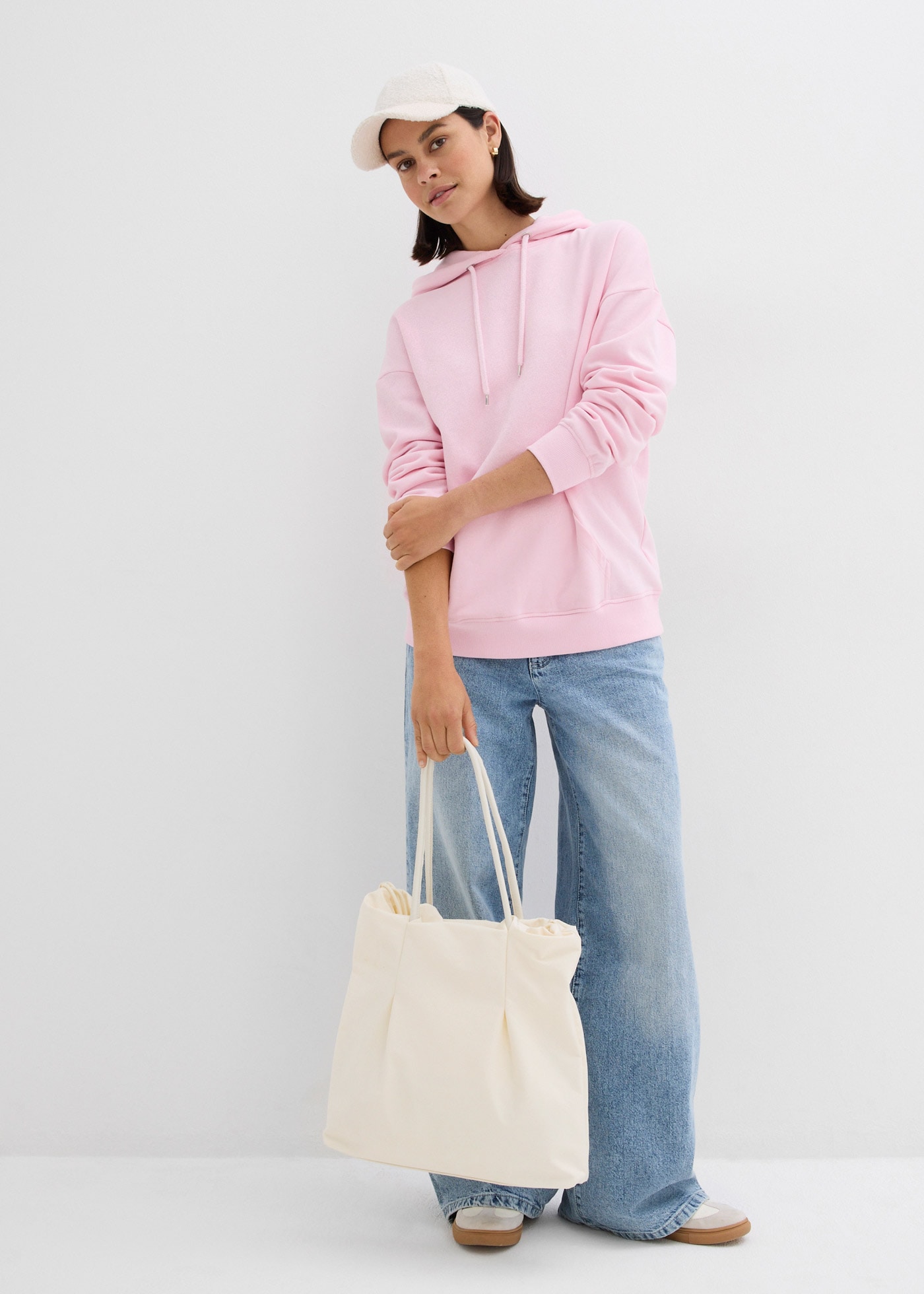 bonprix Kapuzensweatshirt , Oversize-Passform, Casual-Stil, aus Baumwolle und Polyester
