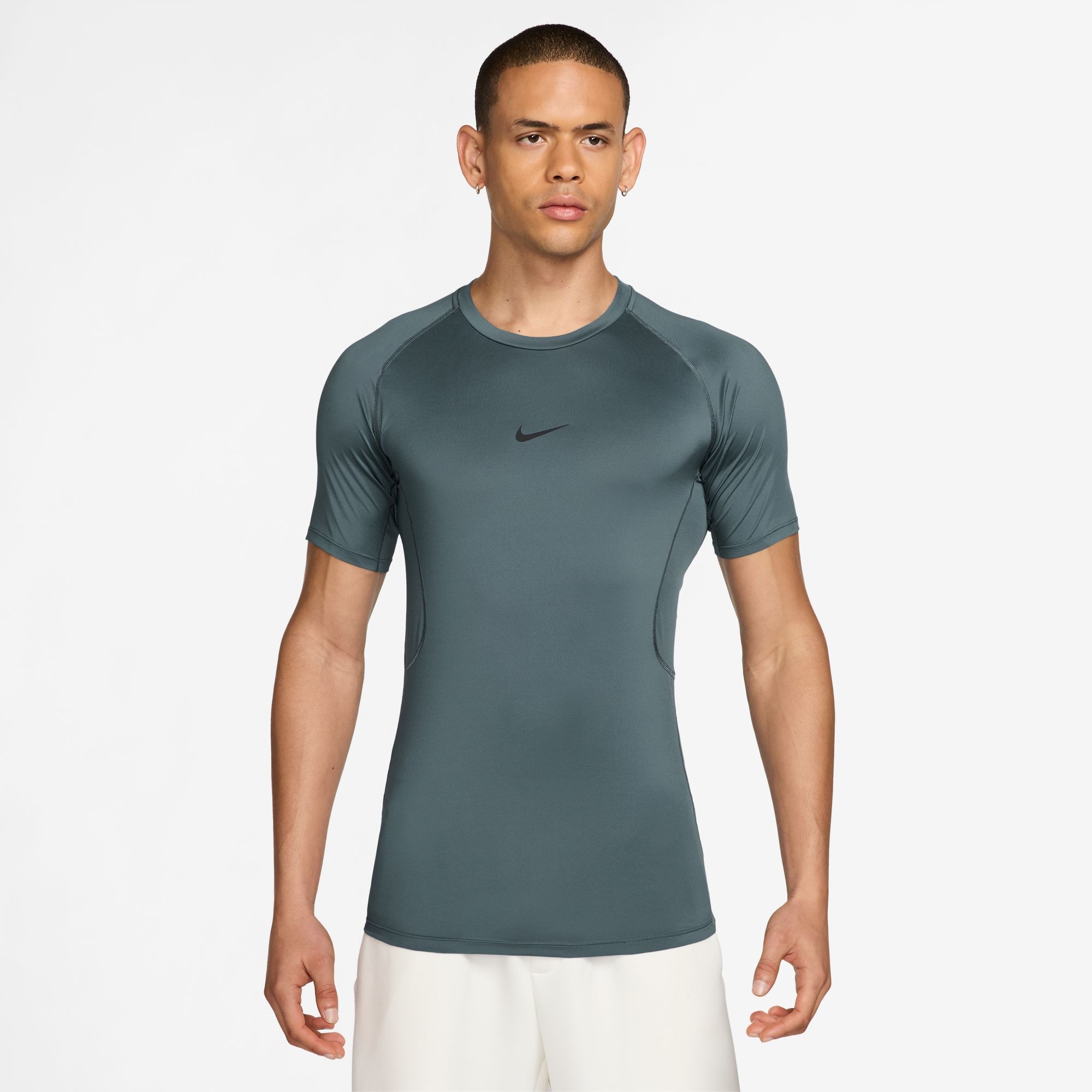 Nike Trainingsshirt »M NP DF TIGHT TOP SS«