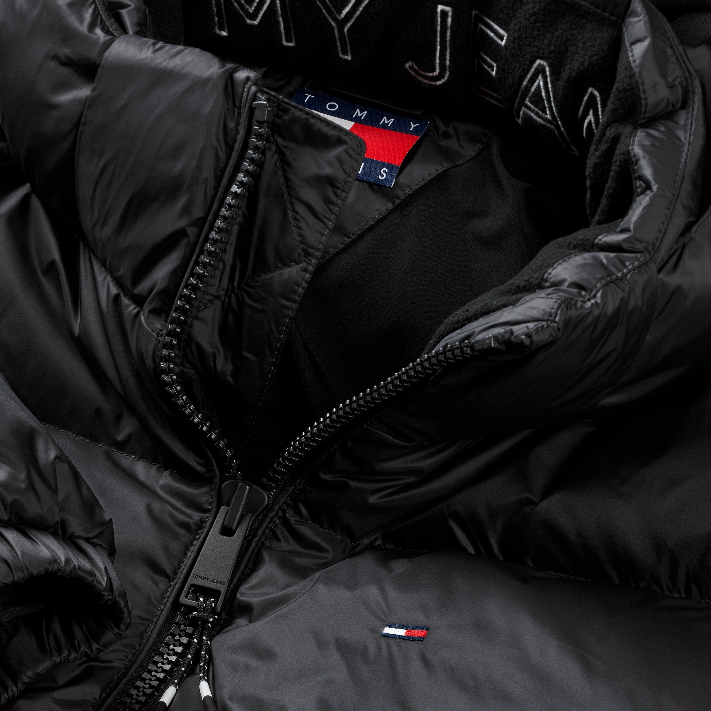 Tommy Jeans Steppjacke »TJM ESSENTIAL DOWN PARKA« mit Kapuze Daunenjacke, Übergangsjacke mit Kapuze