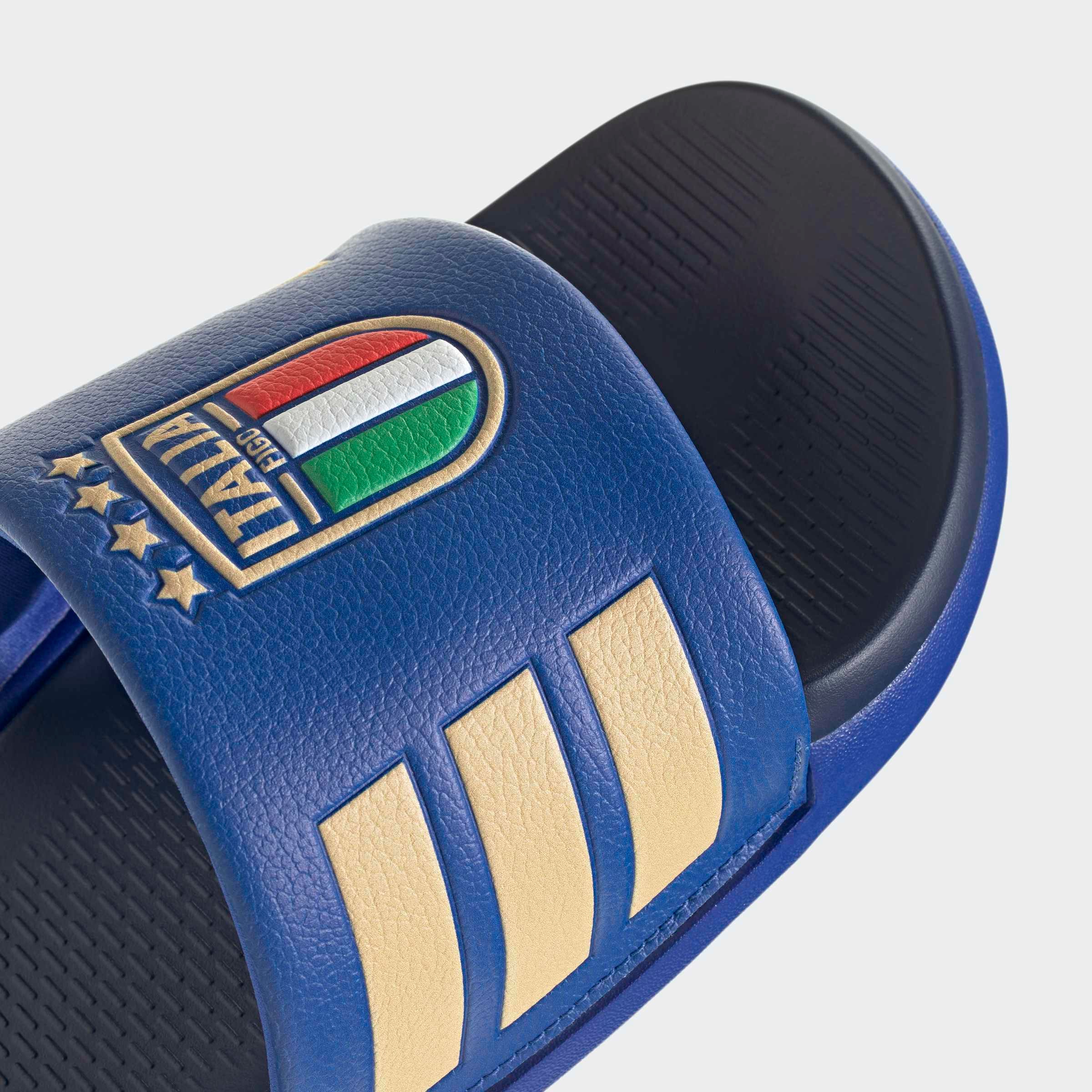 adidas Sportswear Badesandale »ADILETTE COMFORT 2.0 ITALIEN BADESCHLAPPEN«  Badelatschen, World Cup Nations Pack