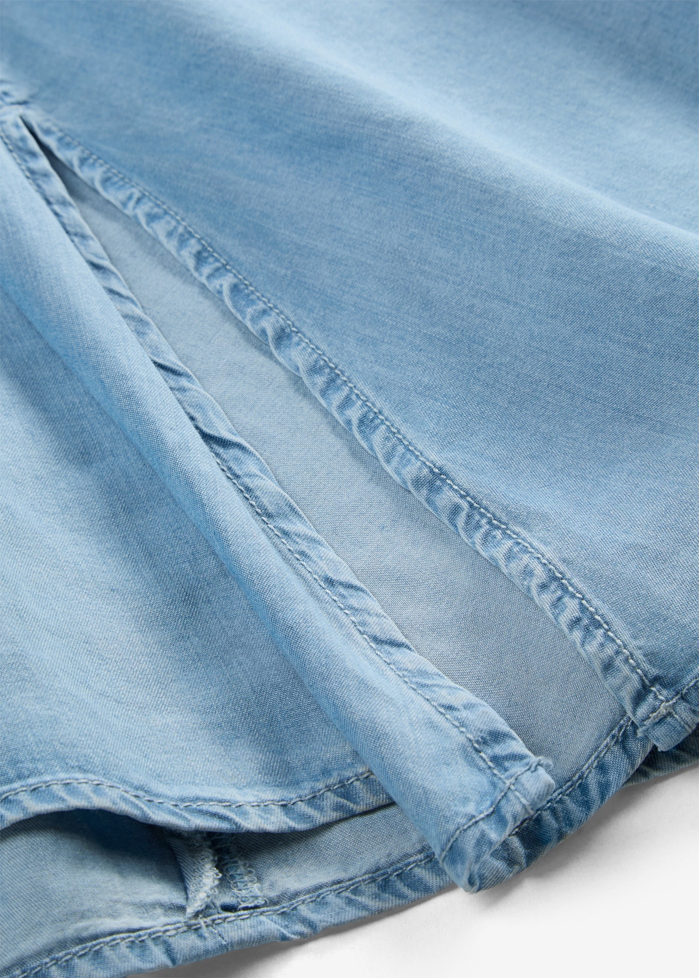 bonprix Jeanskleid »Jeanskleid aus fließendem Lyocell« für lässigen Look, aus Lyocell (TENCEL™), in A-Linie