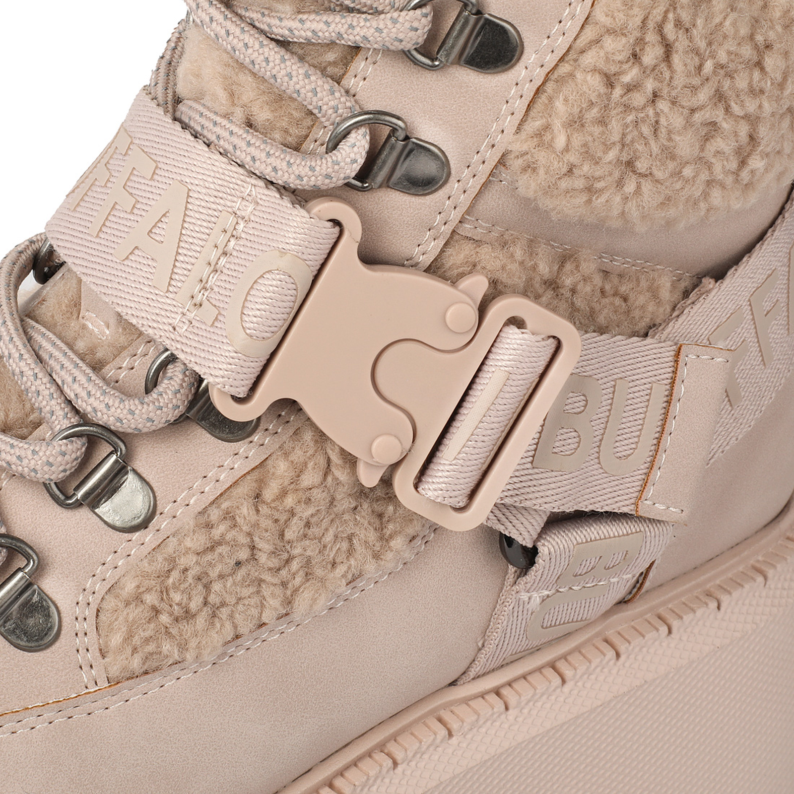 Buffalo Winterboots  Plateauboots, trendy Stiefelette, Schnürboots mit Fellimitat
