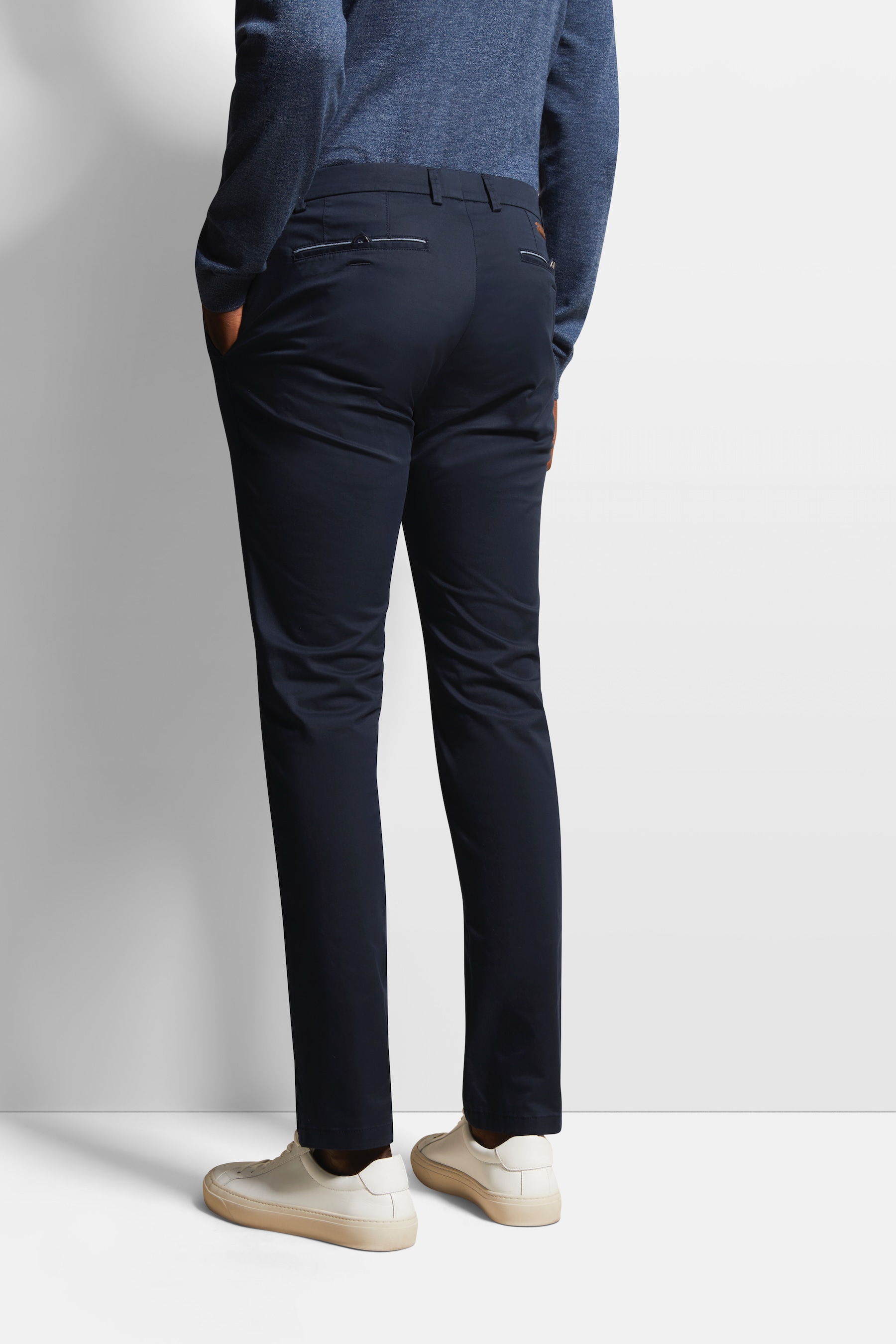 bugatti Chinohose, mit Elasthananteil
