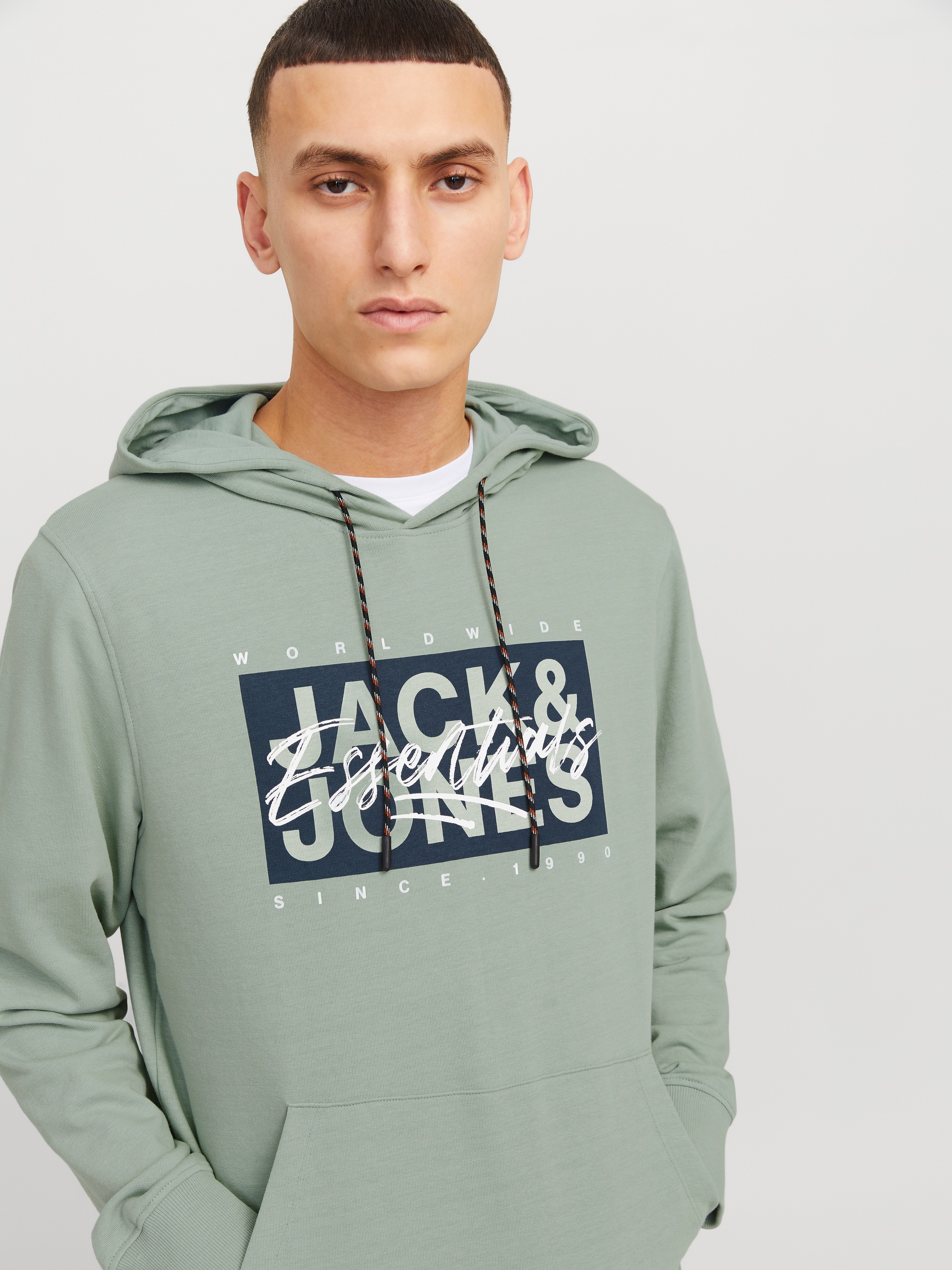 Jack & Jones Kapuzensweatshirt »JJCOLTON – Sweater mit Print, Regular Fit und Materialmix«, bedruckt, modisch, regular fit, angeraute Sweatware, Kapuze