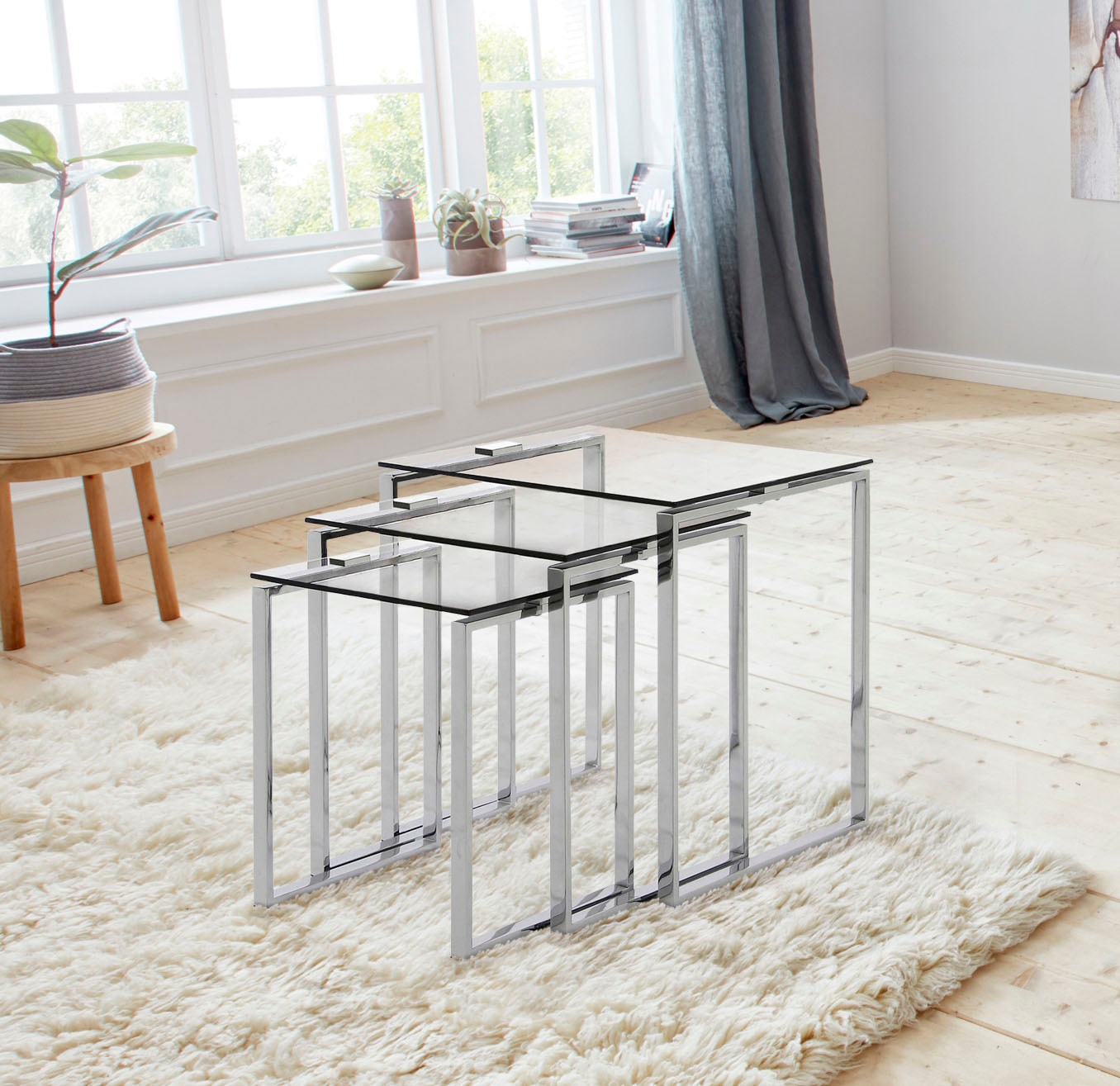 ACTONA GROUP Beistelltisch »Karina, TOPSELLER!«, (Set, Couchtisch, Sofatisch), mit einer Glastischplatte aus klarem Glas mit Chromgestell