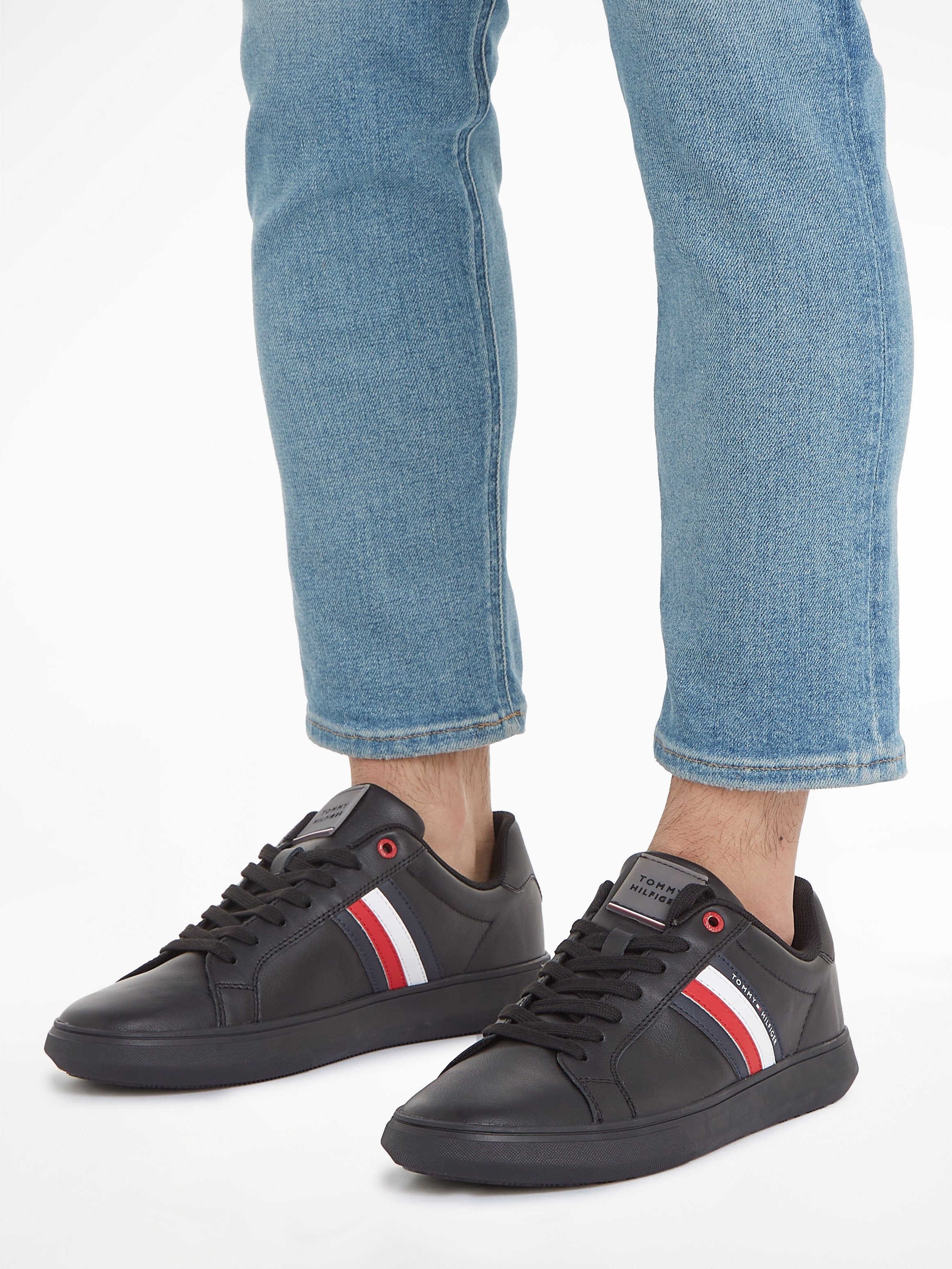 Tommy Hilfiger Sneaker »ESSENTIAL LEATHER CUPSOLE«, mit typischen Streifen, Freizeitschuh, Halbschuh, Schnürschuh
