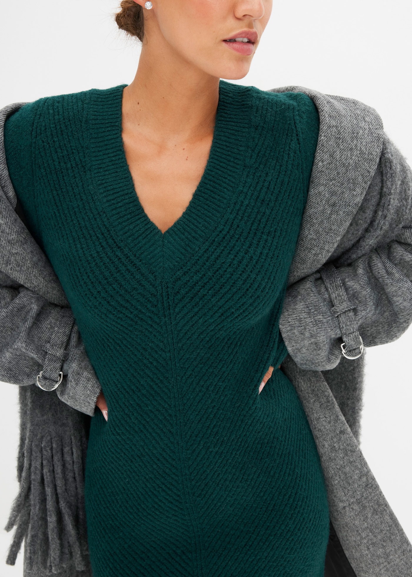 bonprix Strickkleid »Strickkleid« für besondere Anlässe, elastisches Material, Loose Fit