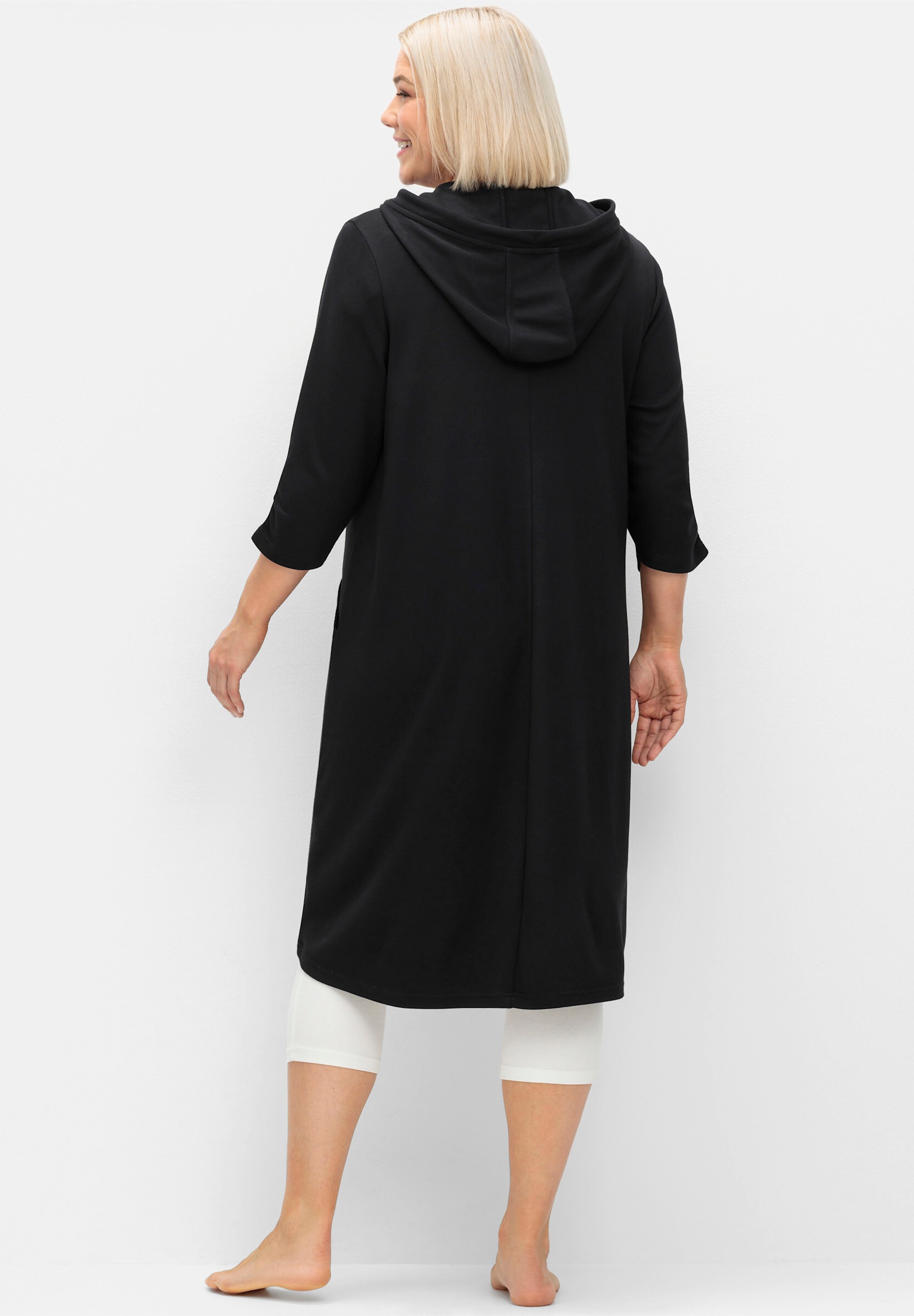 Sheego Shirtkleid »Shirtkleid Shirtkleid mit Kapuze« mit Vokuhila-Saum, aus Interlock