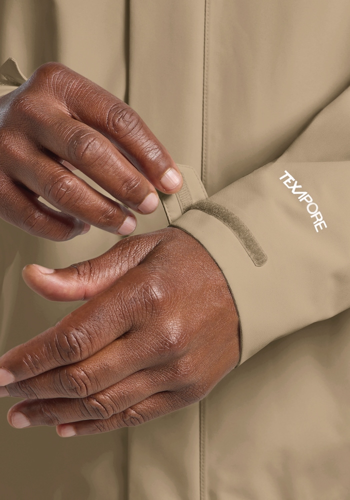 Jack Wolfskin Funktionsjacke »TRAILTIME 2L JKT M« mit Kapuze mit im Kragen verstaubarer Kapuze, wasserdicht, winddicht