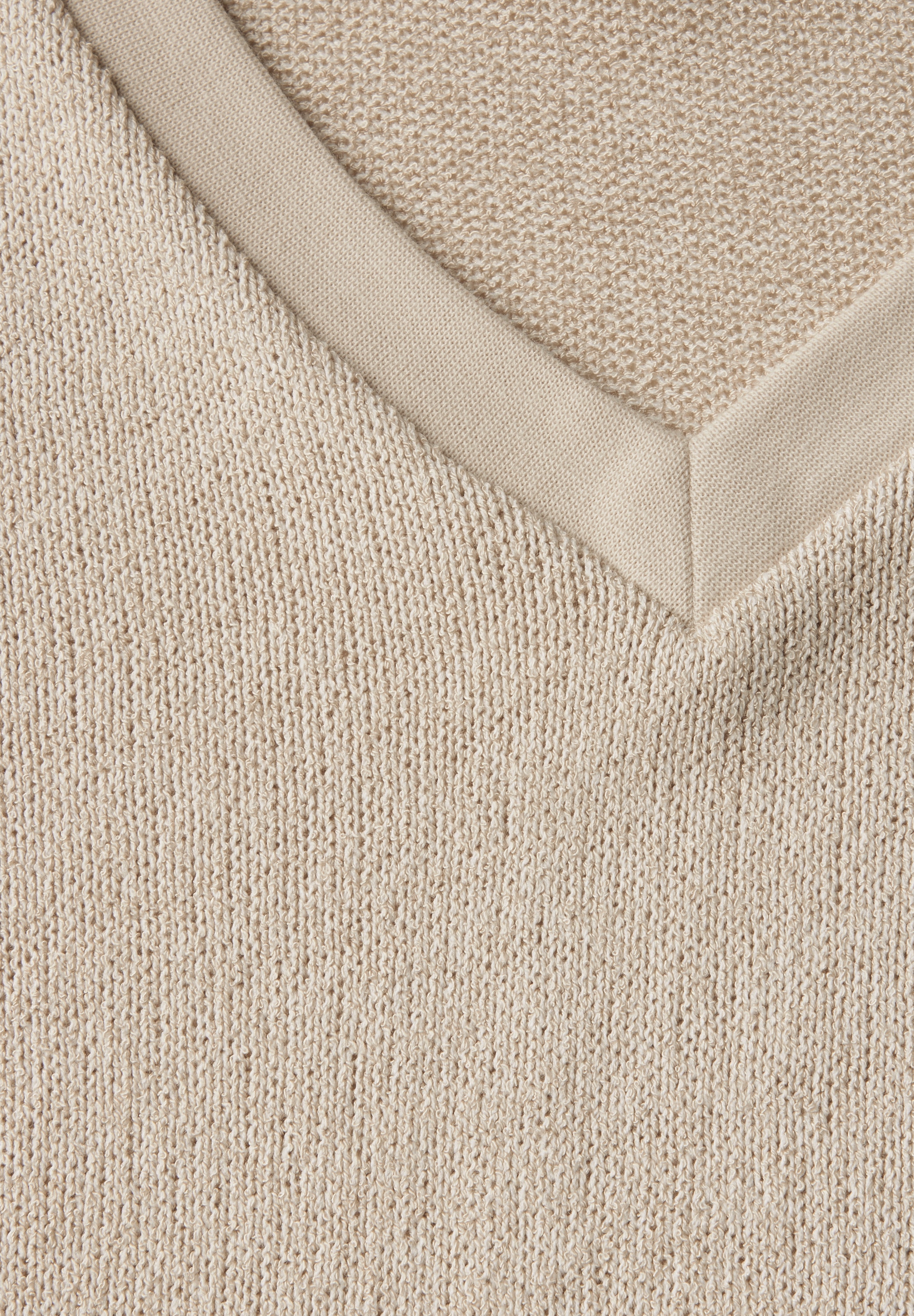 STREET ONE T-Shirt, im Strick-Look mit V-Ausschnitt