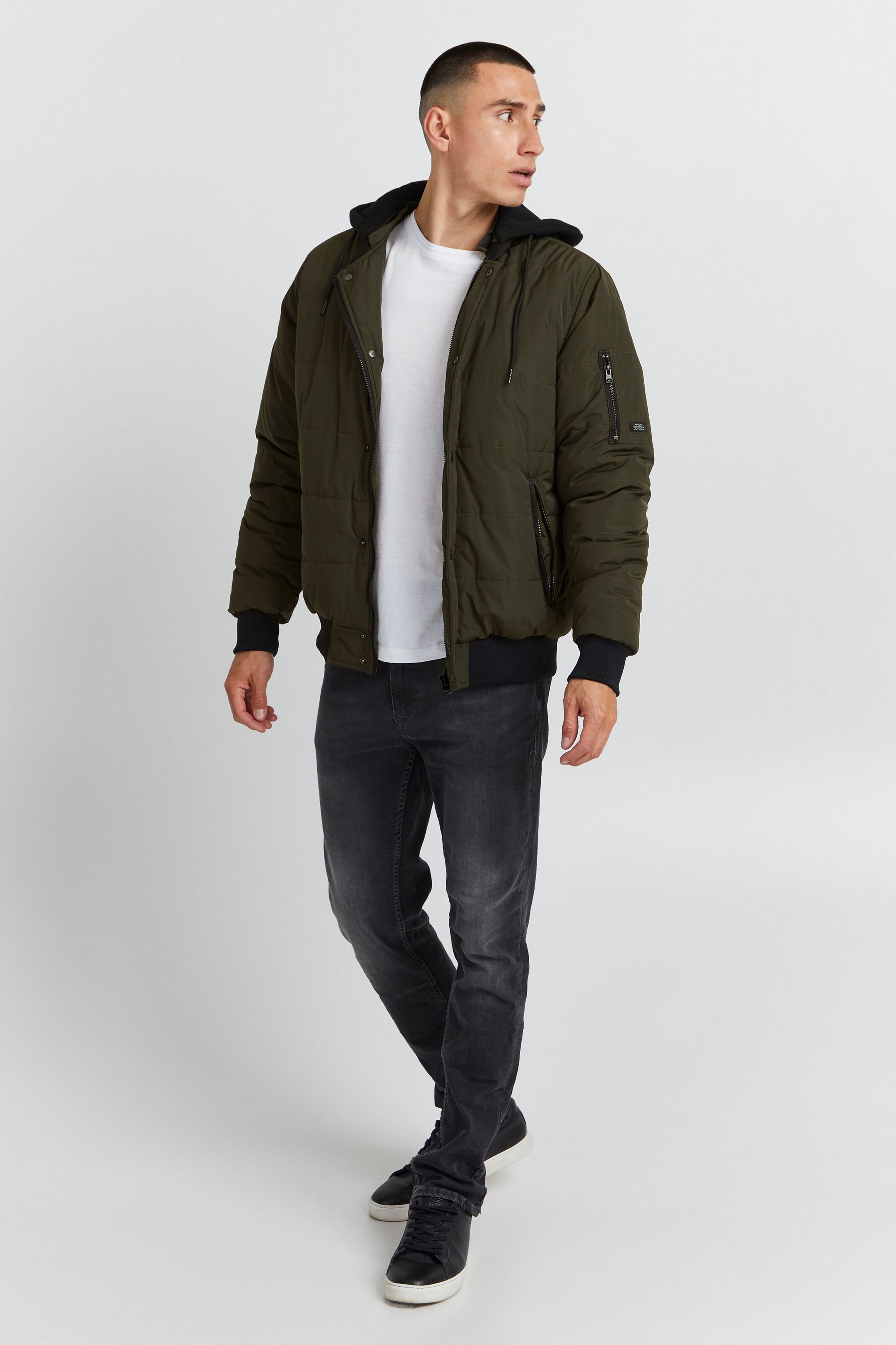Blend Kurzjacke »Kurzjacke BHOuterwear«, mit Kapuze