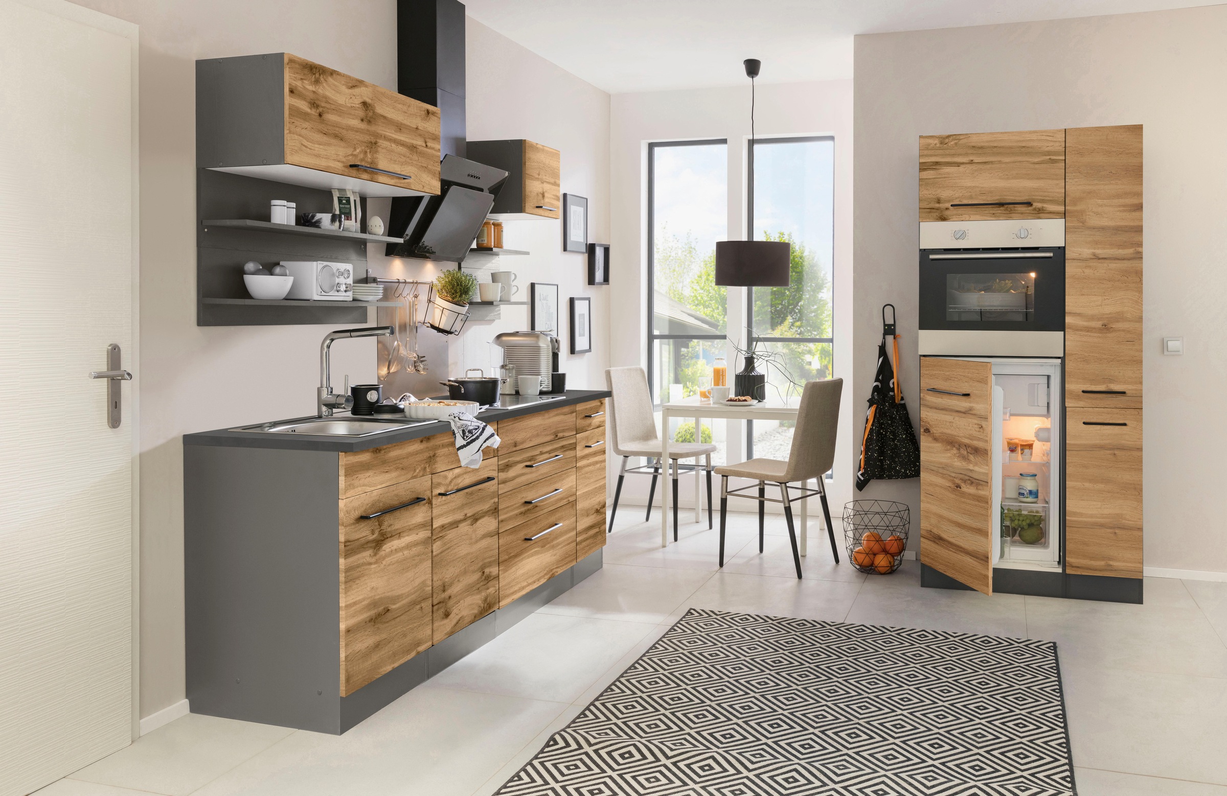 KOCHSTATION Küchenzeile »KS-Tulsa« mit E-Geräten, Breite 320 cm, schwarze Metallgriffe, MDF Fronten