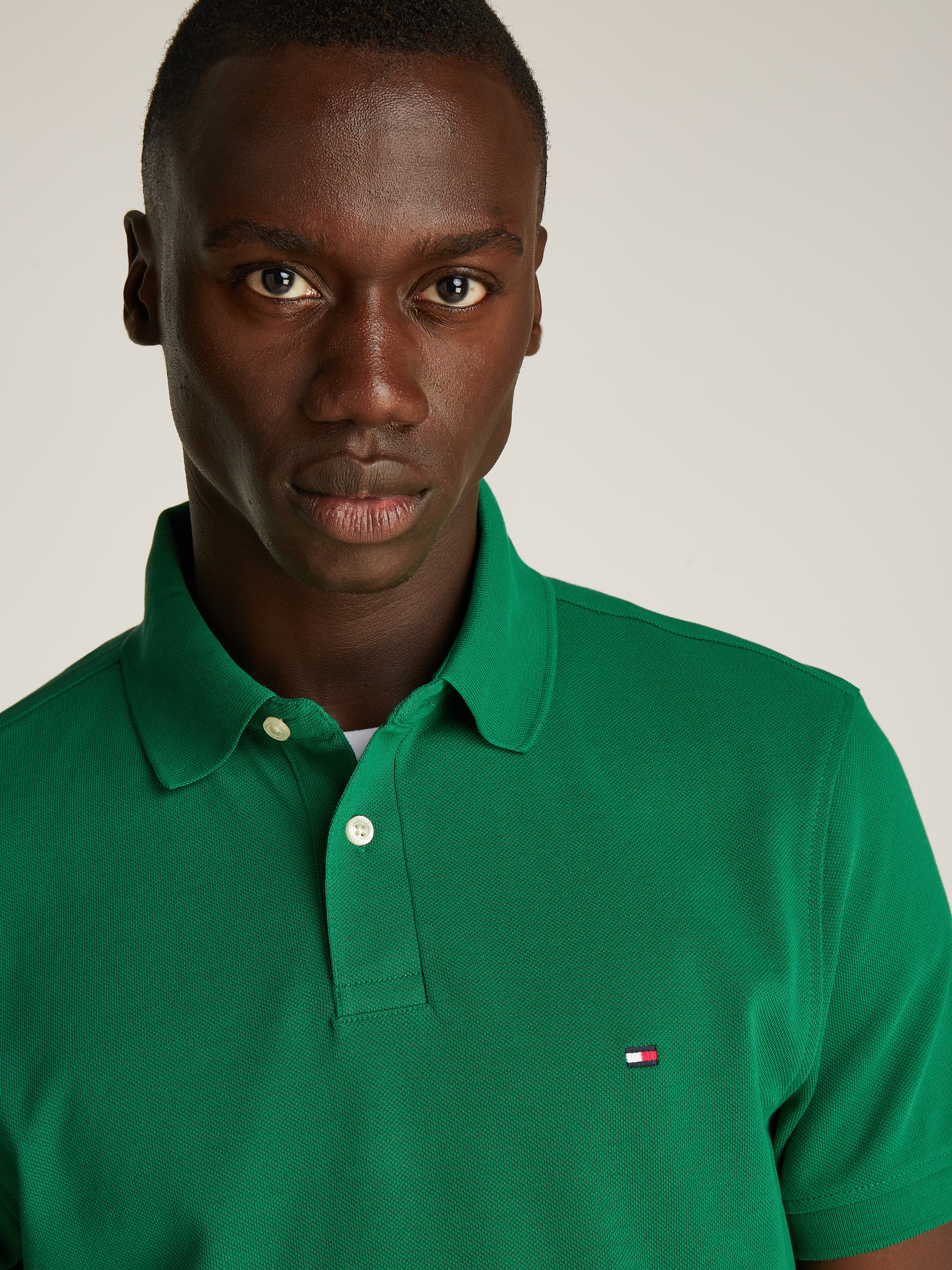 Tommy Hilfiger Poloshirt »1985 REGULAR POLO«, mit Tommy Hilfiger Kontraststreifen innen am Kragen