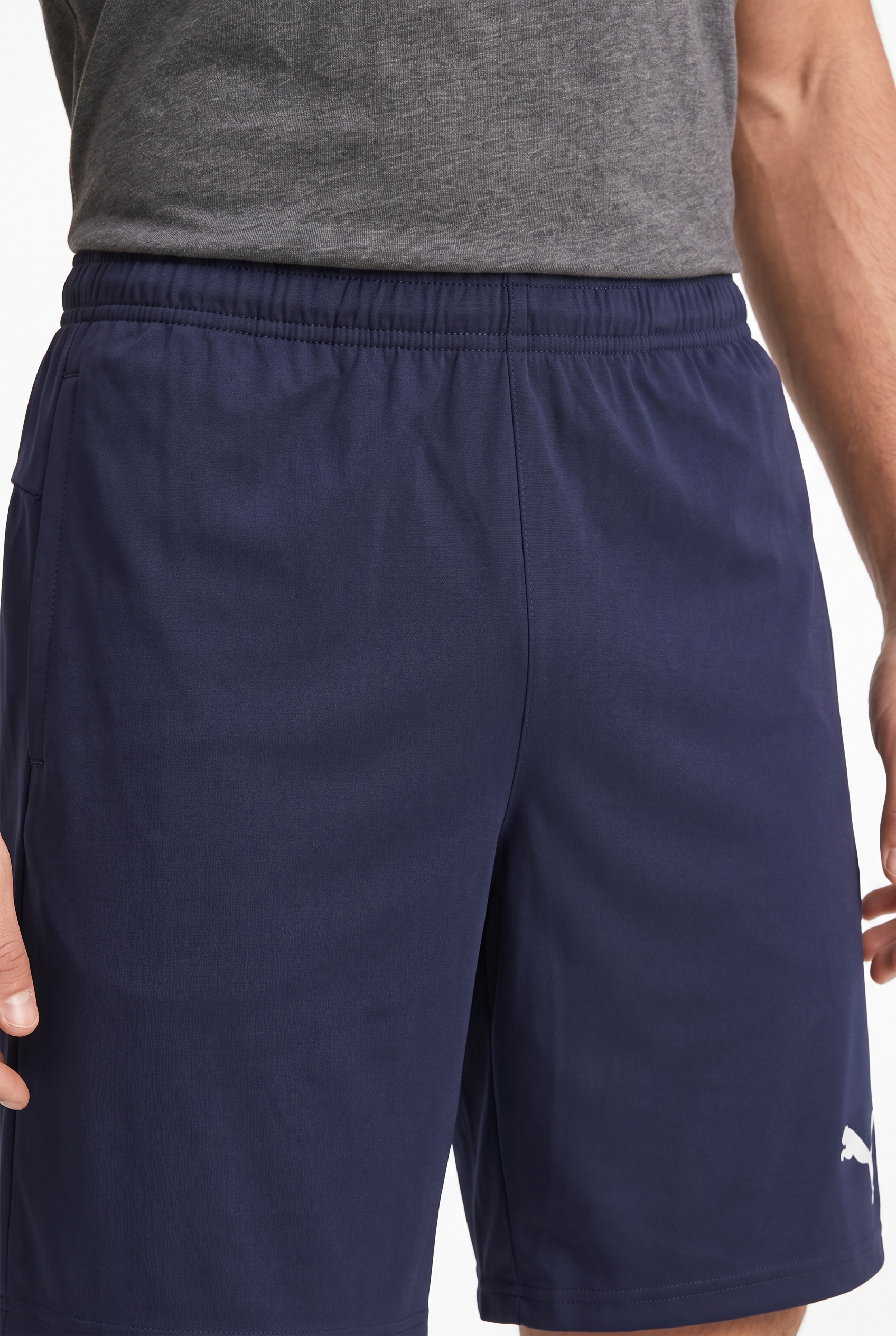PUMA Trainingsshorts »TEAMRISE TRAINING SHORTS«  leistungsstarke Materialien, Regular Fit, sportlicher Stil