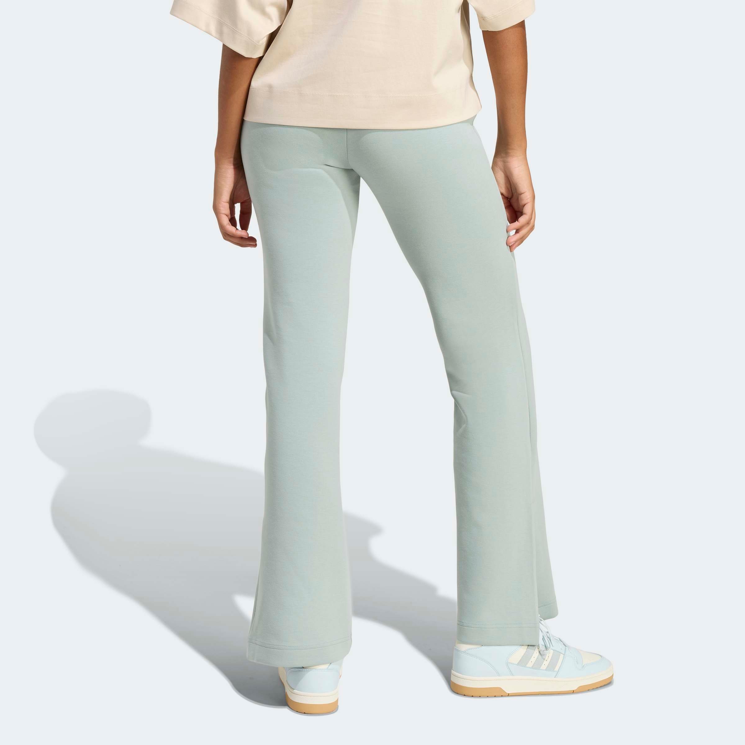 adidas Sportswear Sporthose »W ALL SZN SL FP«  für Erwachsene, mit normal-weiter Form, aus Polyester