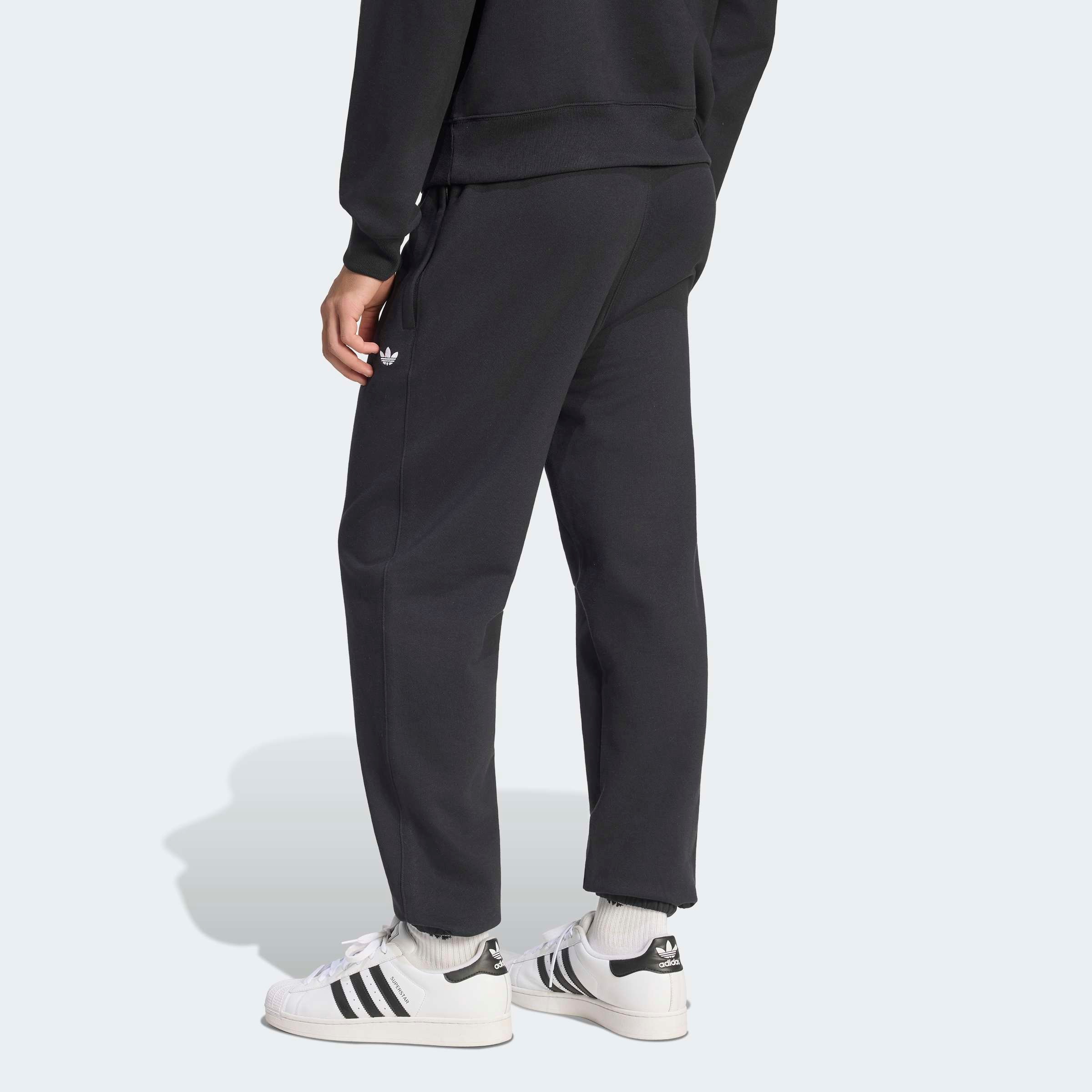 adidas Originals Sporthose »TREFOIL ESSENTIALS, REGULÄR GESCHNITTEN, FLEECE«