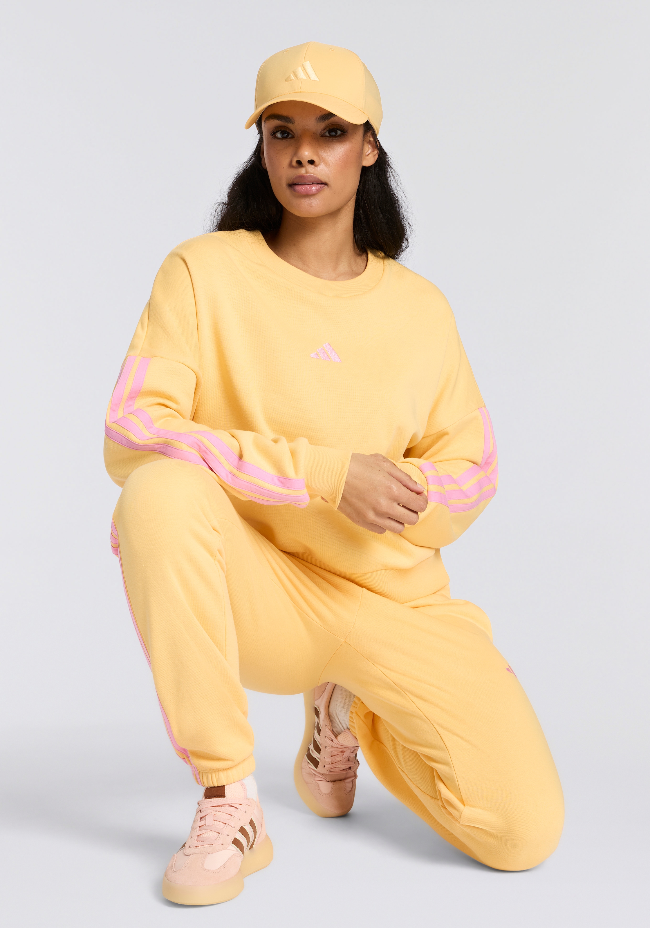 adidas Performance Baseball Cap »NEW LOGO EMBROIDERED« vorzugeformter Schirm, aus Polyester