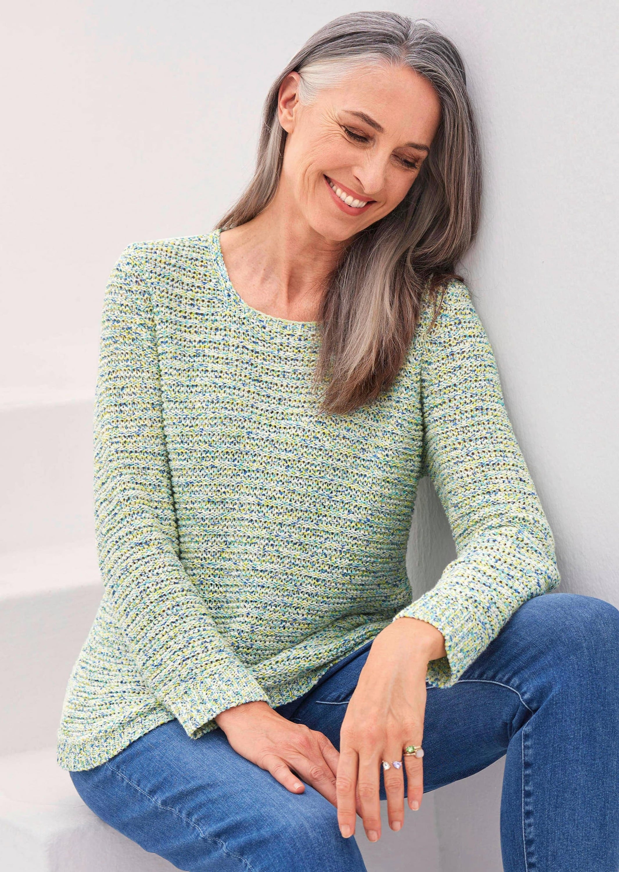 GOLDNER Rundhalspullover »Kurzgröße Strickoberteil mit Multicolor-Effekt« Bändchengarn