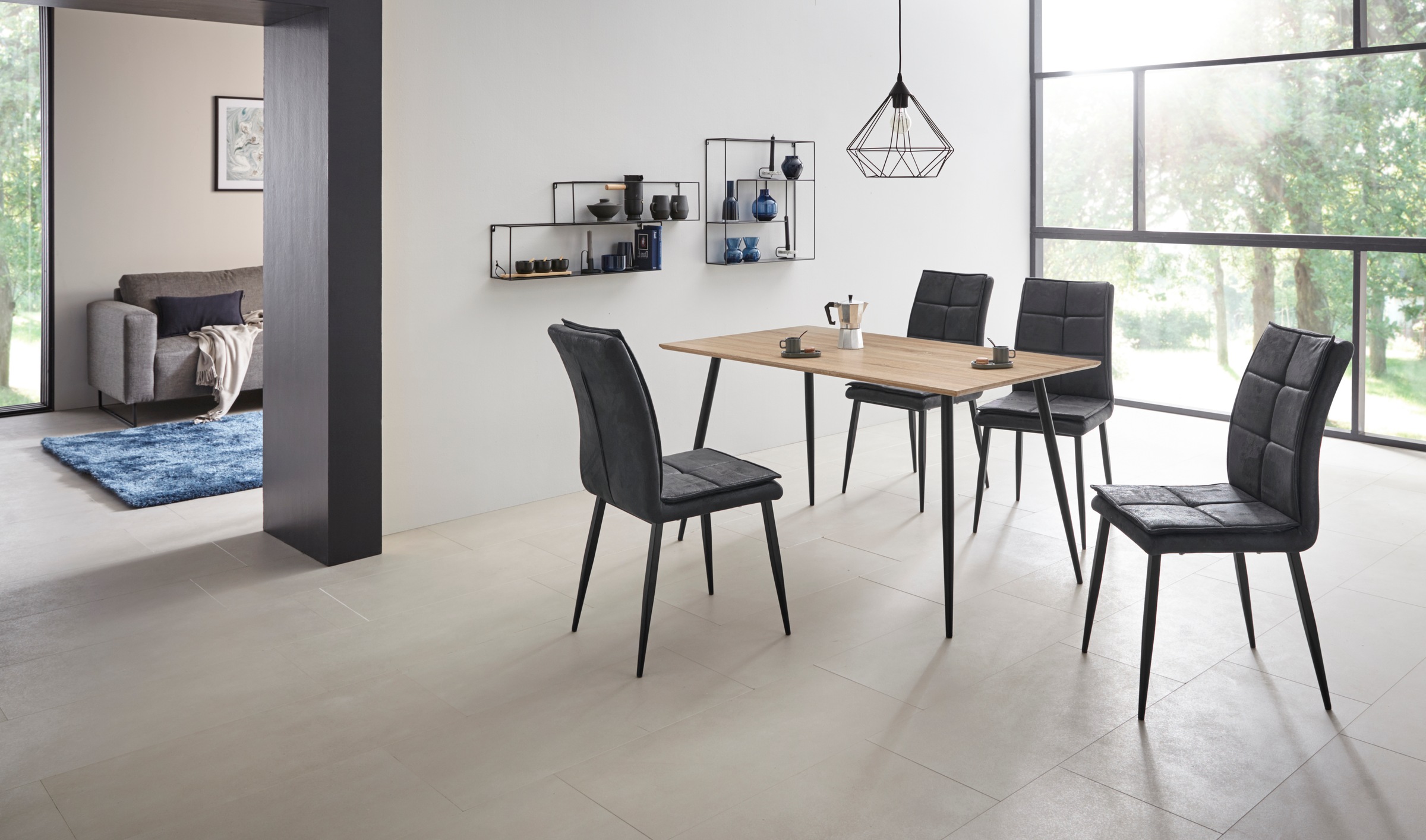 Essgruppe »Dino + Lima«, Set, 5-tlg, Tisch in Eiche Optik und 4 Esszimmerstühle, folierte Tischplatte und Bezug aus Mikrofaser, verschiedene Farbvarianten und Größen, Höhe bis Tischunterkante 74 cm, Tischhöhe 76 cm, Höhe Stuhl 94 cm, Sitzhöhe 49 cm
