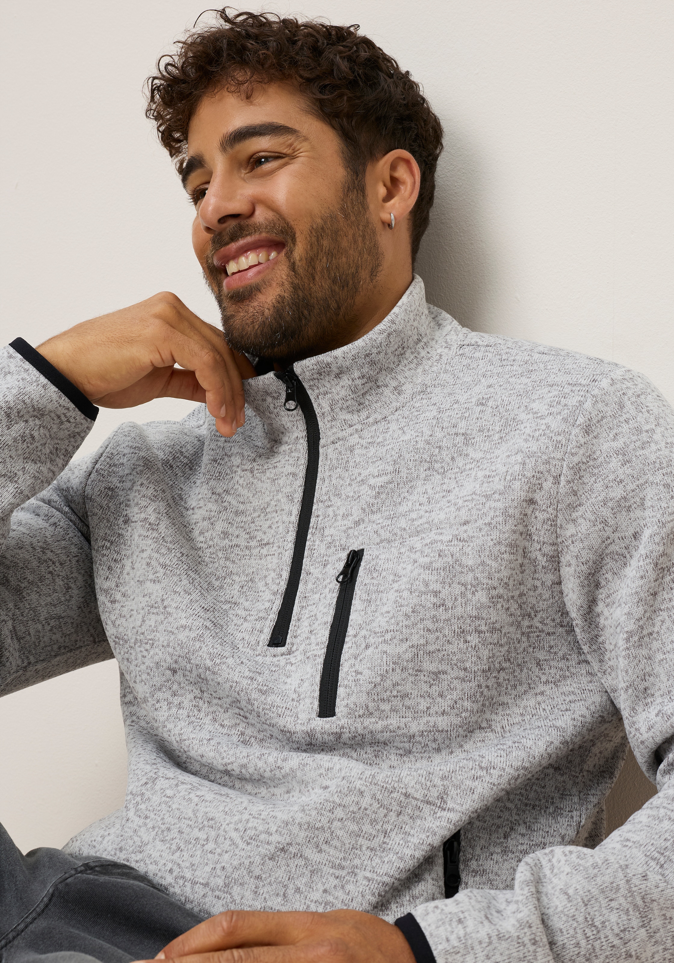 Bruno Banani Fleecepullover , mit hochschließendem Kragen und Reißverschluss, auch in großen Größen
