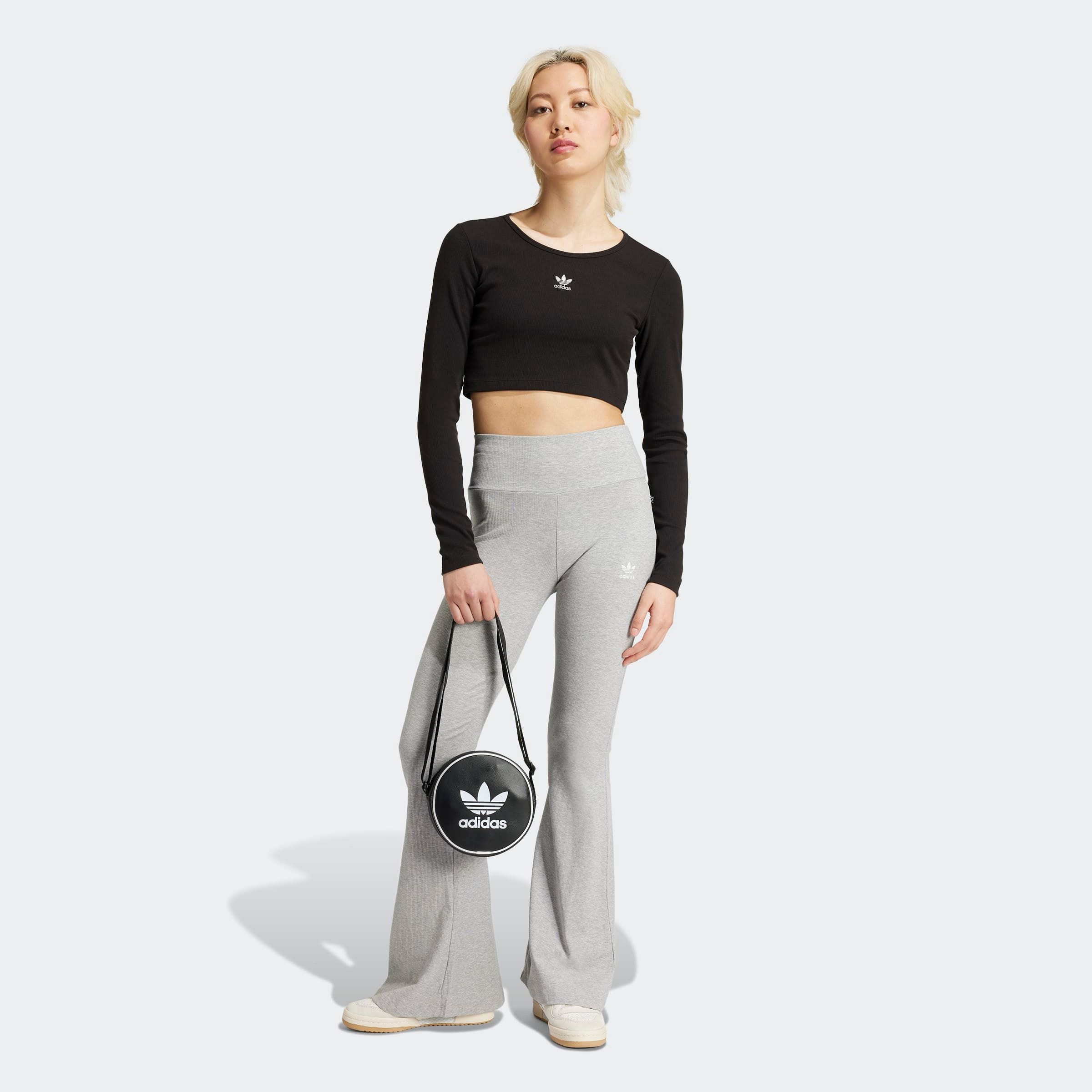 adidas Originals Langarmshirt »ESS CROP LS«