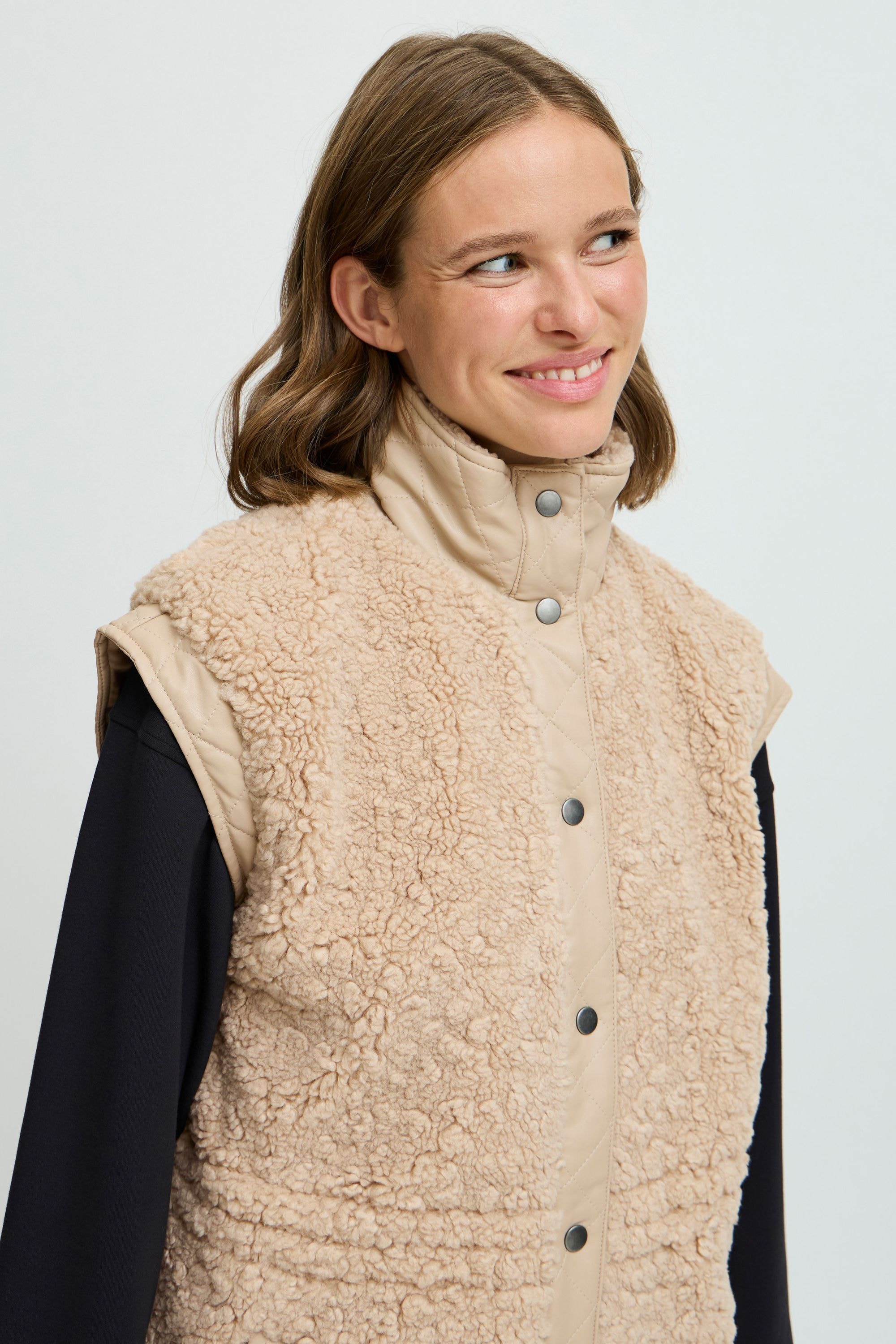 b.young Fleeceweste »Fleeceweste BYANAMAJ WAISTCOAT -«