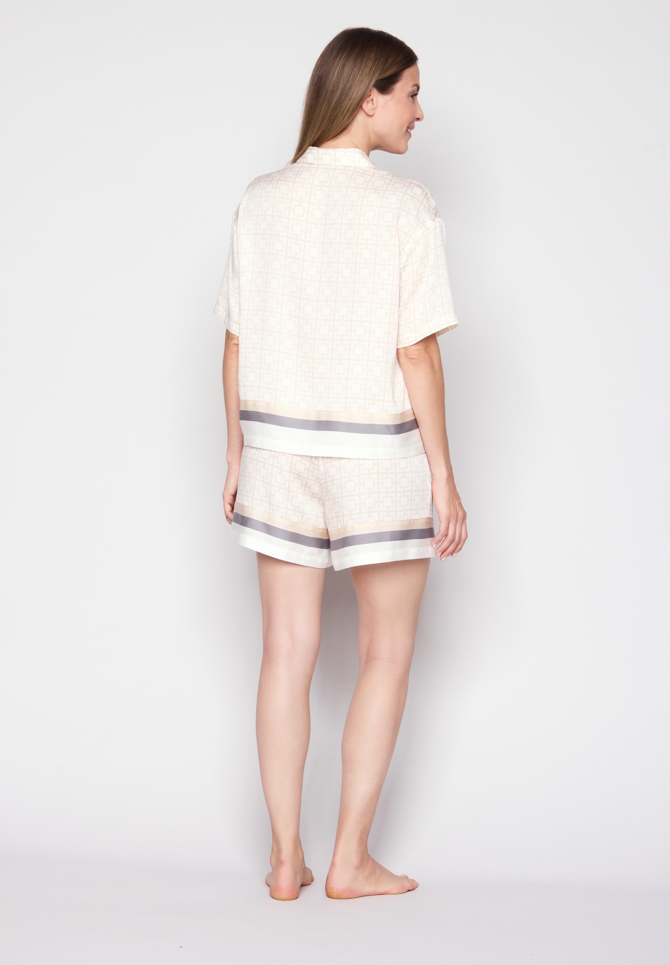 JOOP! Kurzarmshirt mit kurzem Ärmeln, Kragen und grafischem Muster