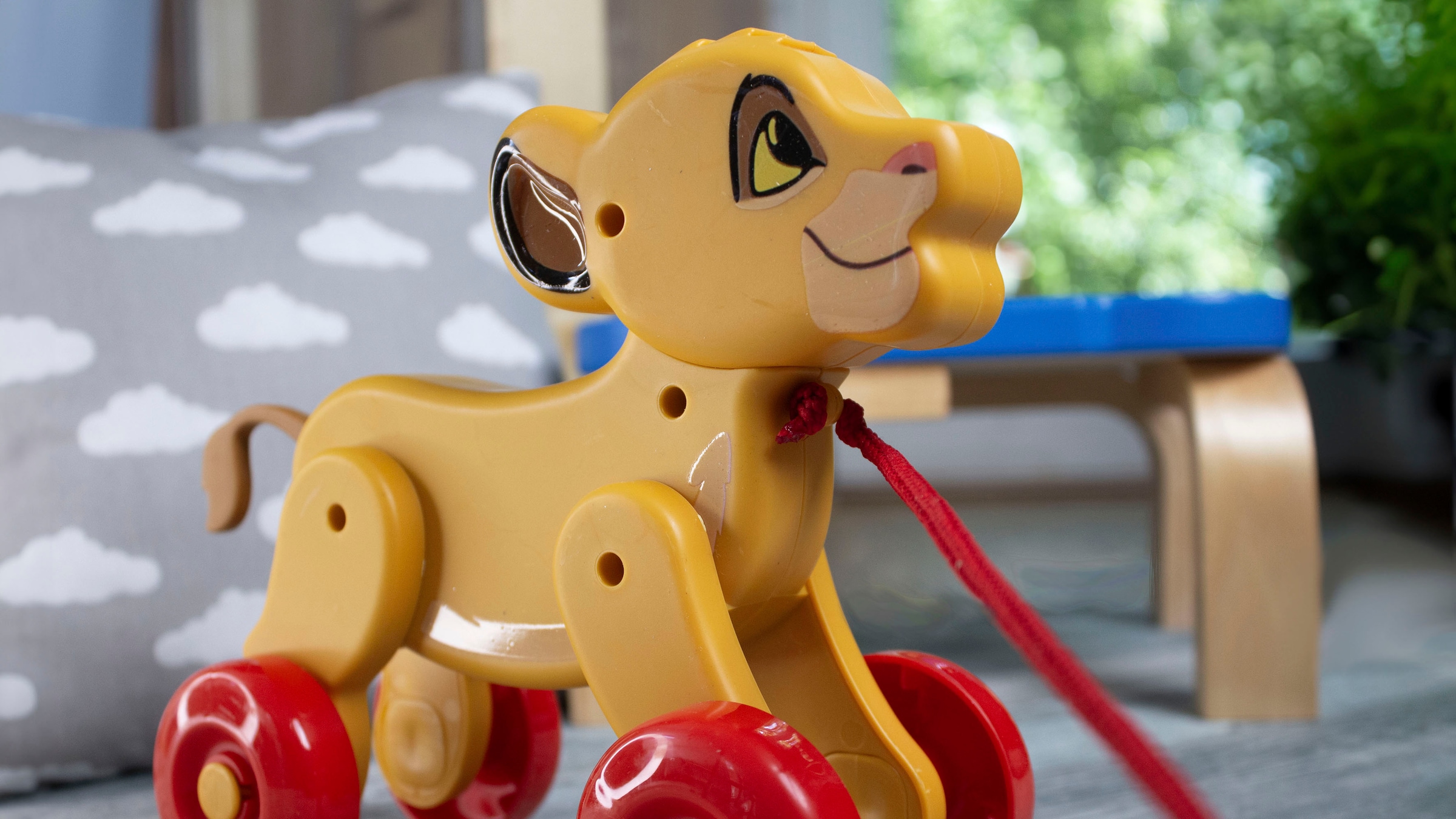 Clementoni® Nachziehspielzeug »Disney Baby, Nachzieh-Simba«, Made in Europe