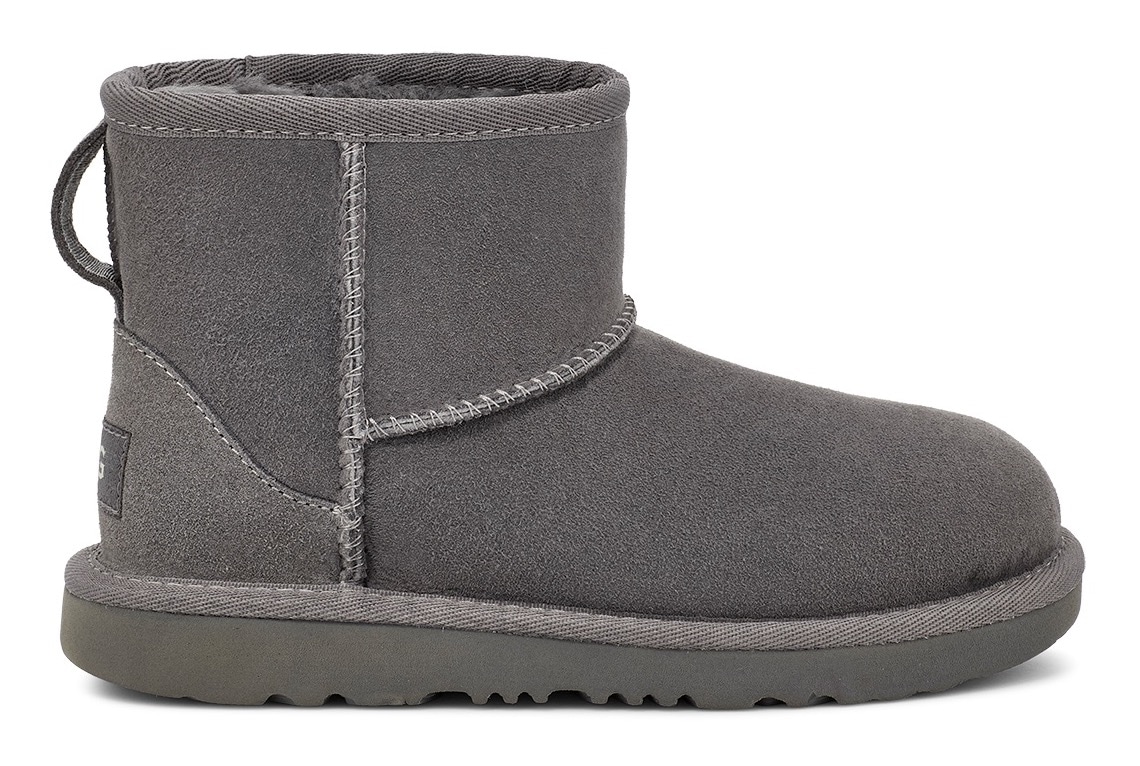 UGG Winterboots »Classic Mini 2«, Schlupfboot, Casula Boot in hochwertiger Twinface-Machart