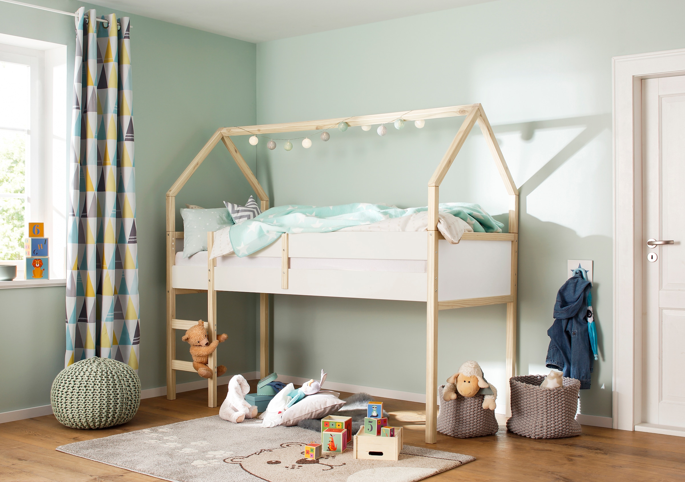 Lüttenhütt Hochbett »Janne«, Kiefernholz, Einzelbett, inklusive Holzleiter, Liegefläche 90x200 cm