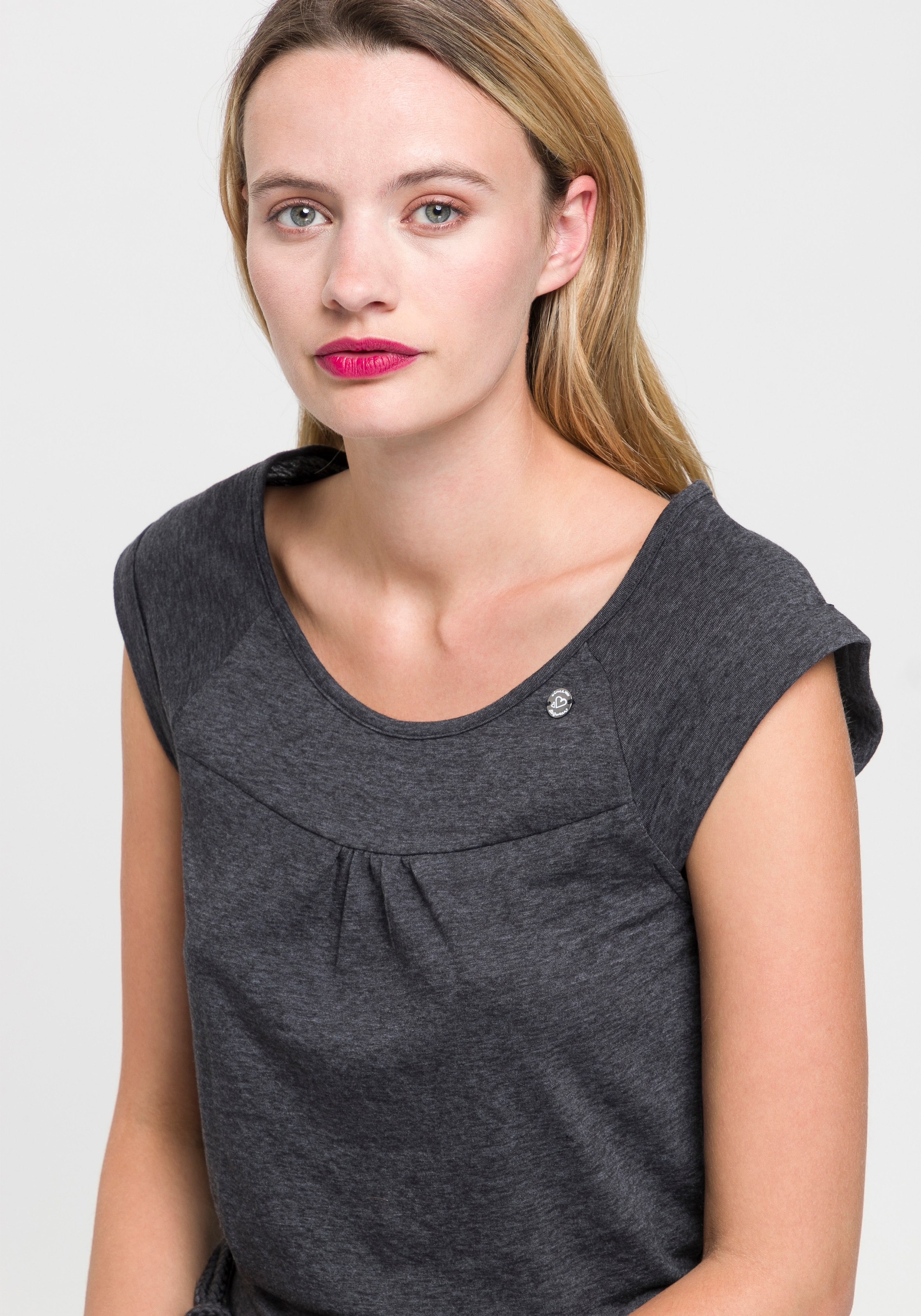Kordelzug bei mit kontrastfarbigem »PENELOPE Jerseykleid UNI und O«, kaufen OTTO Zierperlen-Besatz Ragwear