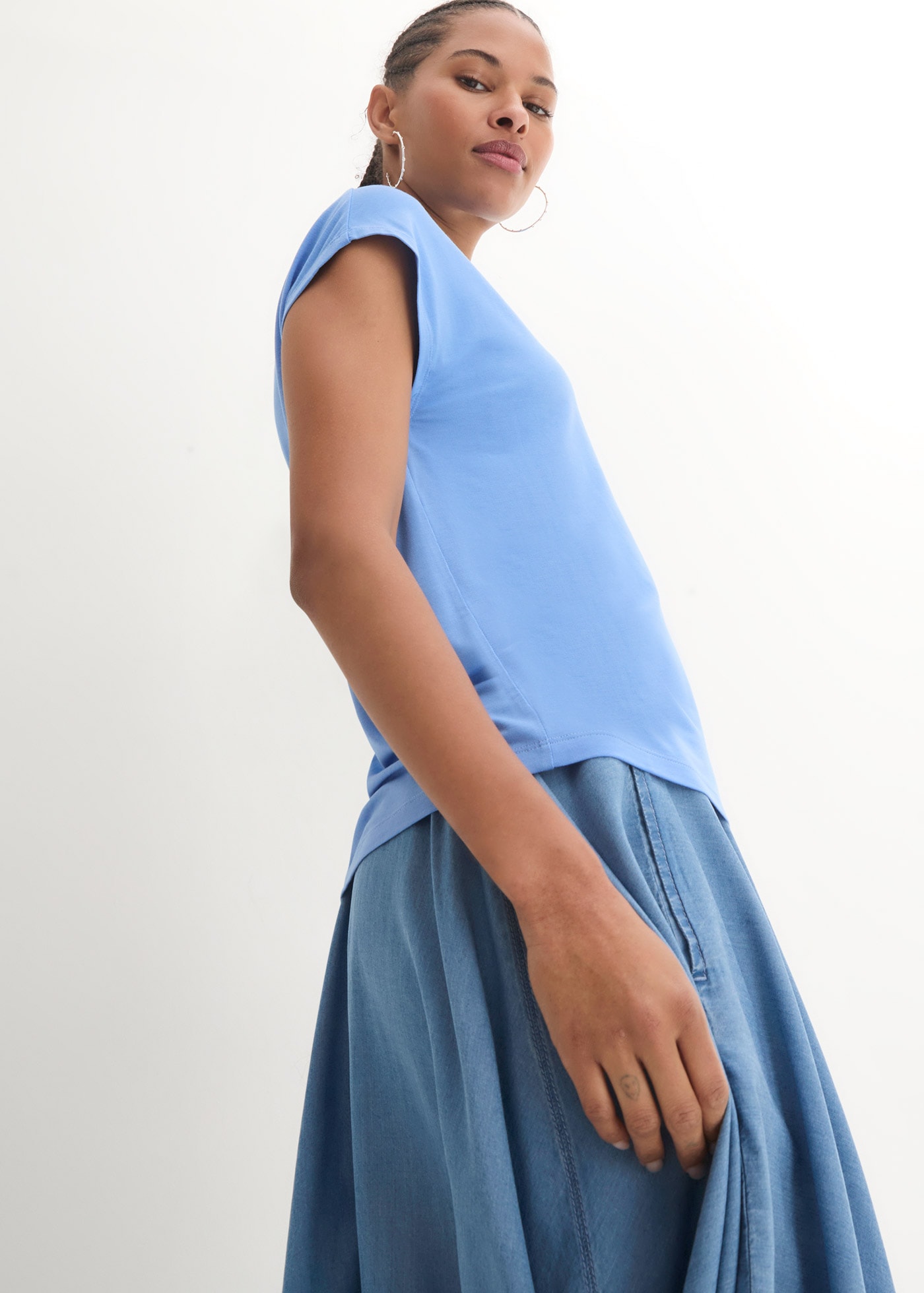 bonprix T-Shirt »T-Shirt aus softer Viskose« lässige Passform, Kurzarm, unifarben, aus Viskose