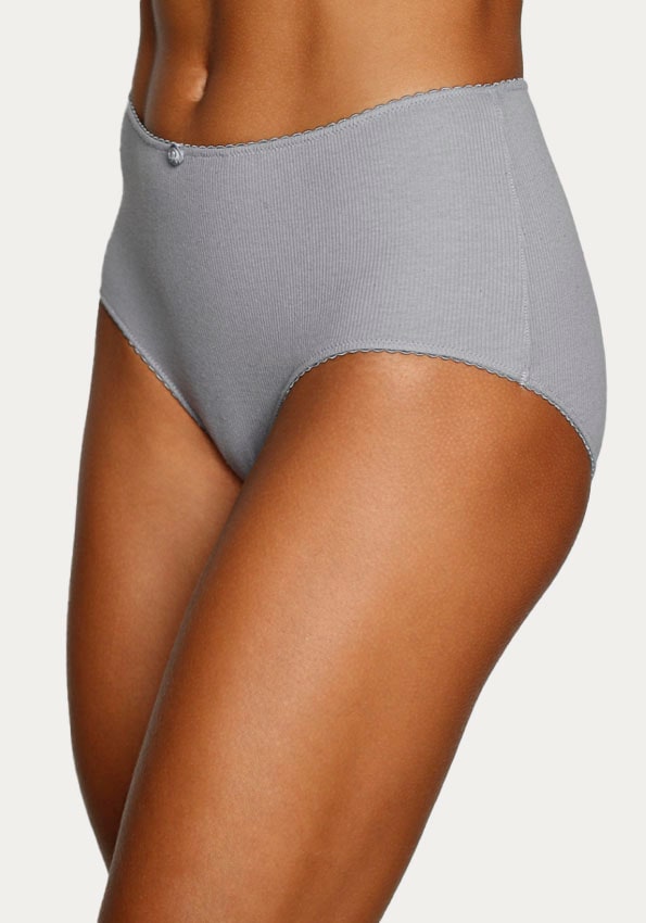 Vivance Taillenslip, (3er-Pack), aus weicher und elastischer Rippware, mit zartem Röschen vorn