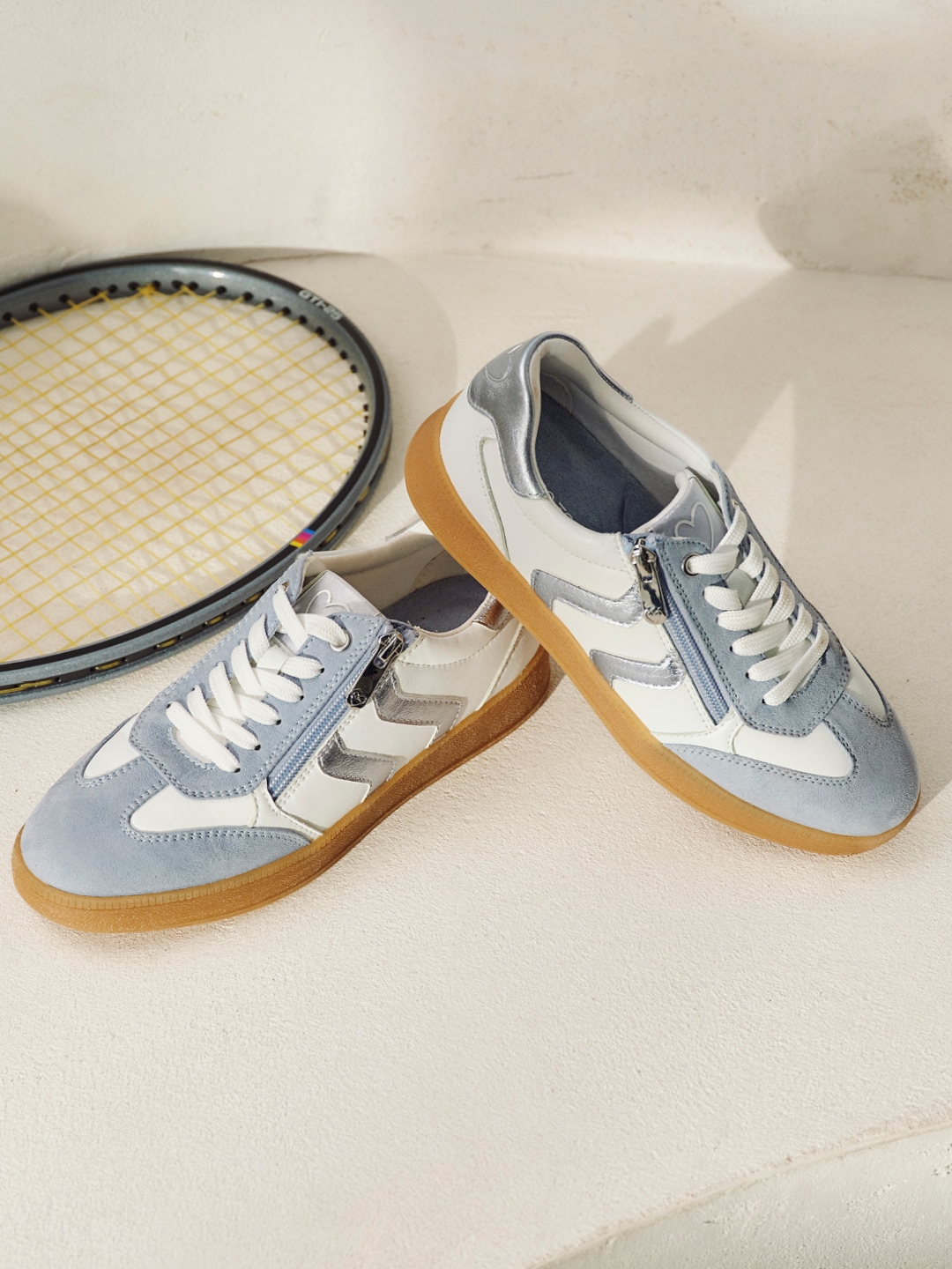 MARCO TOZZI Plateausneaker  , Freizeitschuh, Halbschuh, Schnürschuh mit Kontrastbesatz