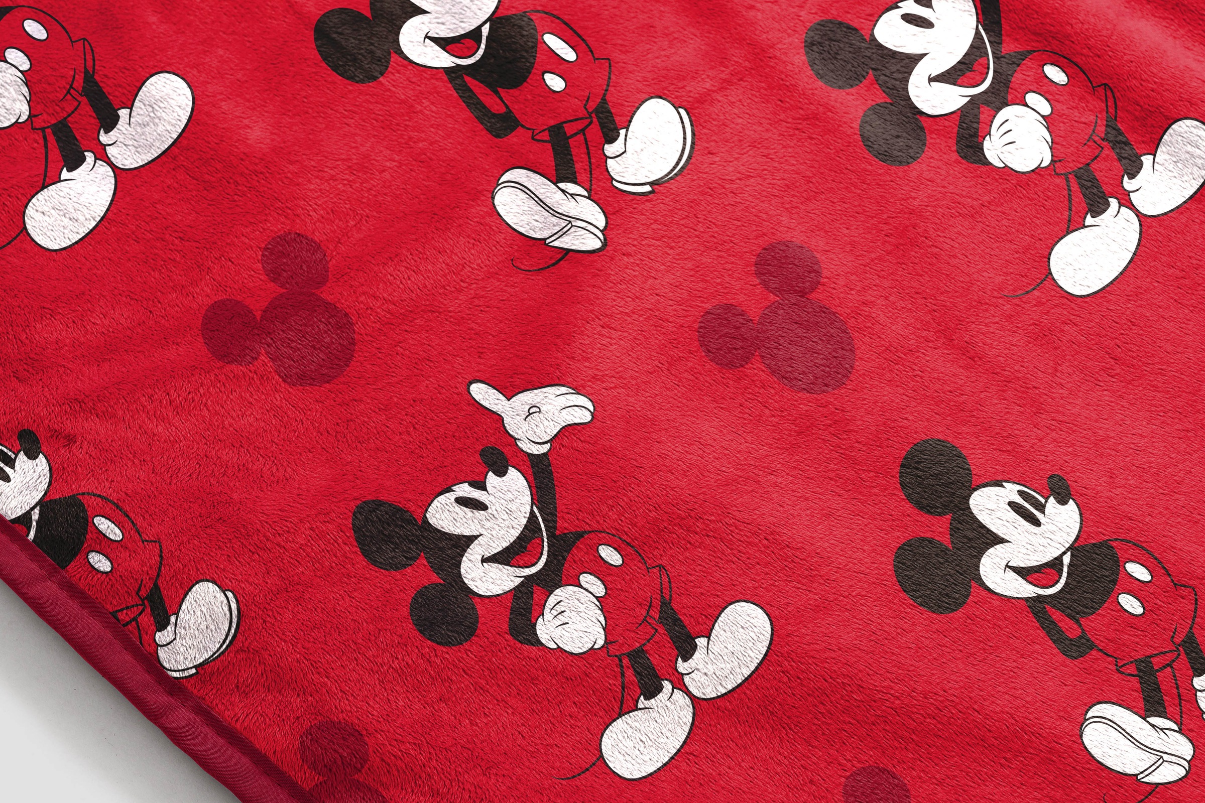 Disney Kinderdecke »Disney Decke Mickey Mouse« rot, gemütlich, 130 x 150 cm