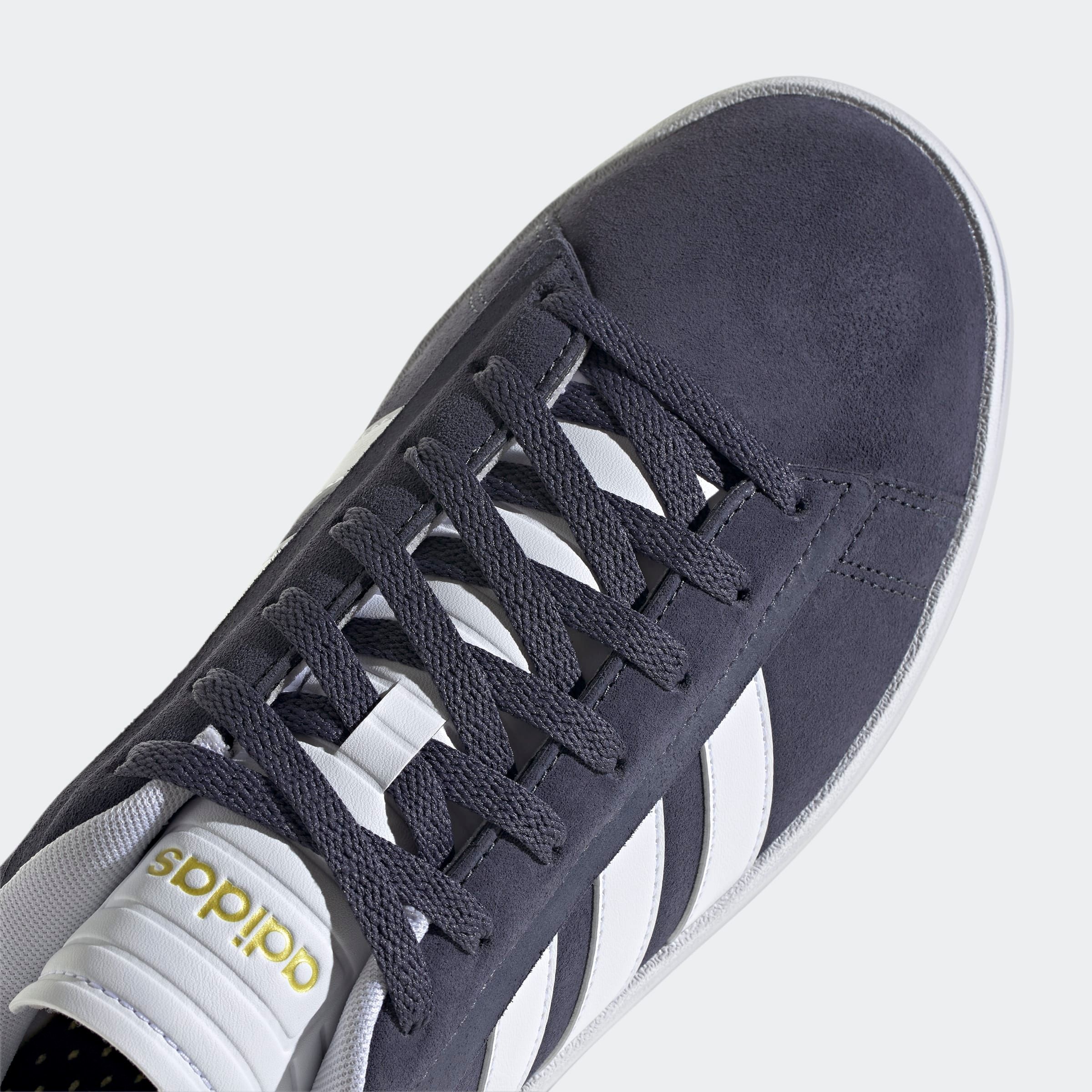 adidas Sportswear Sneaker »GRAND COURT ALPHA«, Design auf den Spuren des adidas Campus