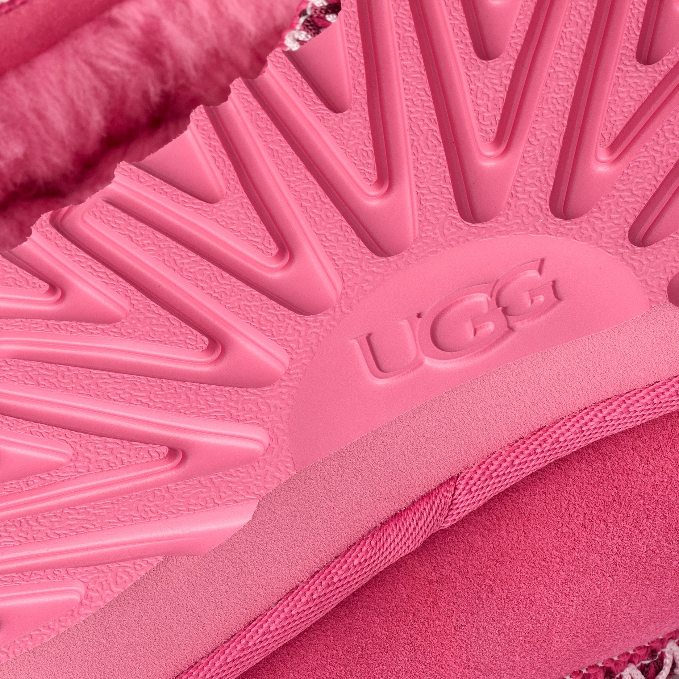 UGG Hausschuh »K TASMAN II«, Plateau Clog, Mule, Pantoffel mit Lammwolle