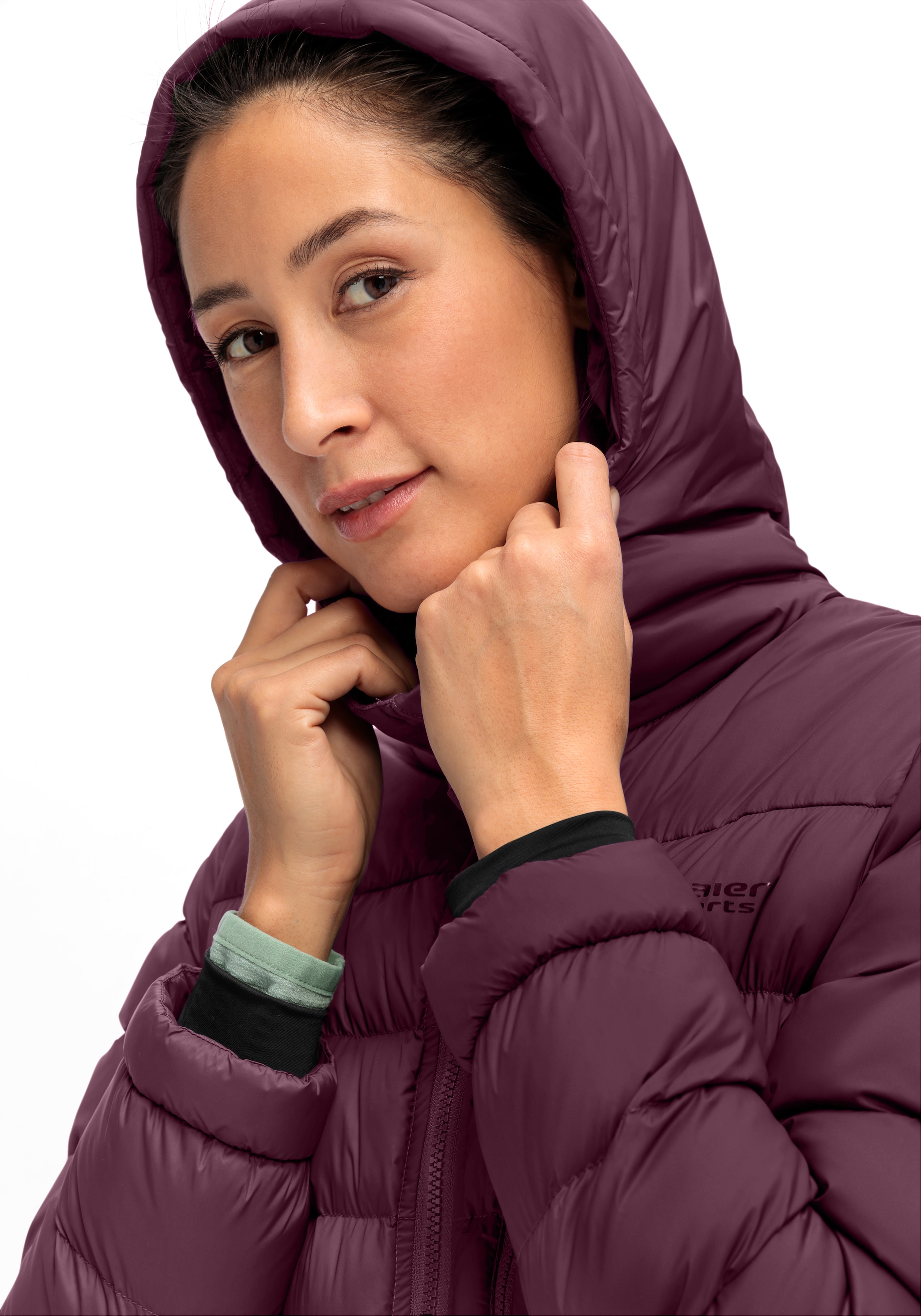 Maier Sports Funktionsmantel »Lomnica Coat W« Damen Mantel, leichtes Primaloft Material, 3 RV-Taschen und Kapuze