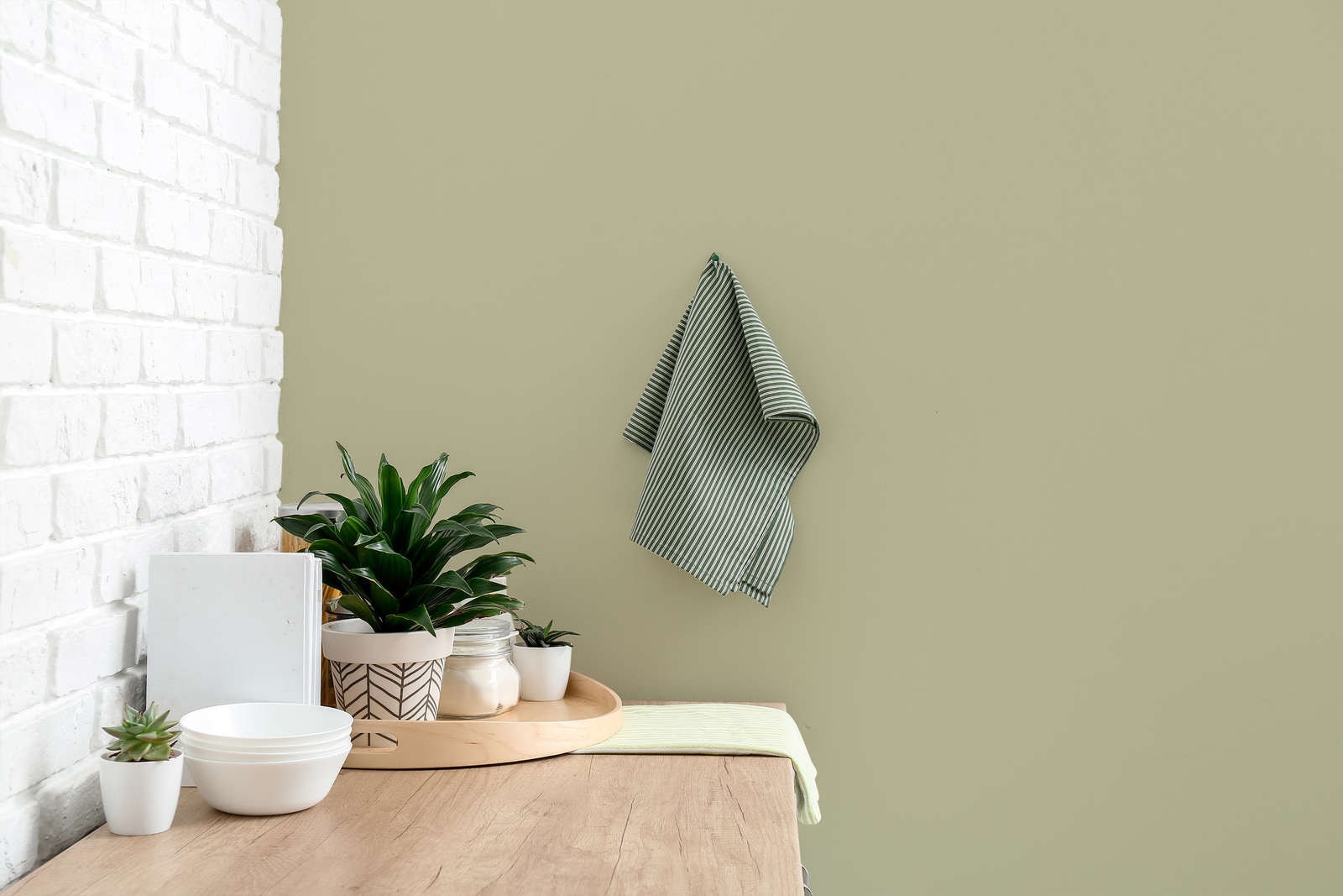 A.S. Création Wand- und Deckenfarbe »Seidenmatt Innenfarbe THE COLOR KITCHEN« für Wohnzimmer Schlafzimmer Flur Küche, versch. Grüntöne