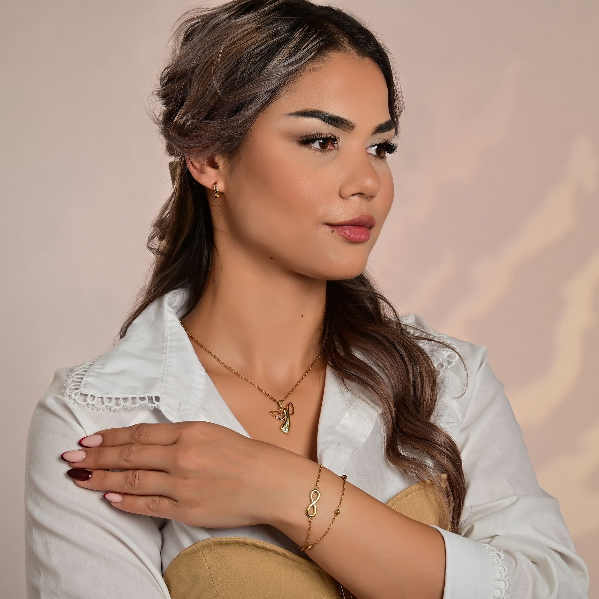 Adelia´s Armband »Damen Armband ¿ Unendlichkeitszeichen aus Edelstahl 17+3 cm«