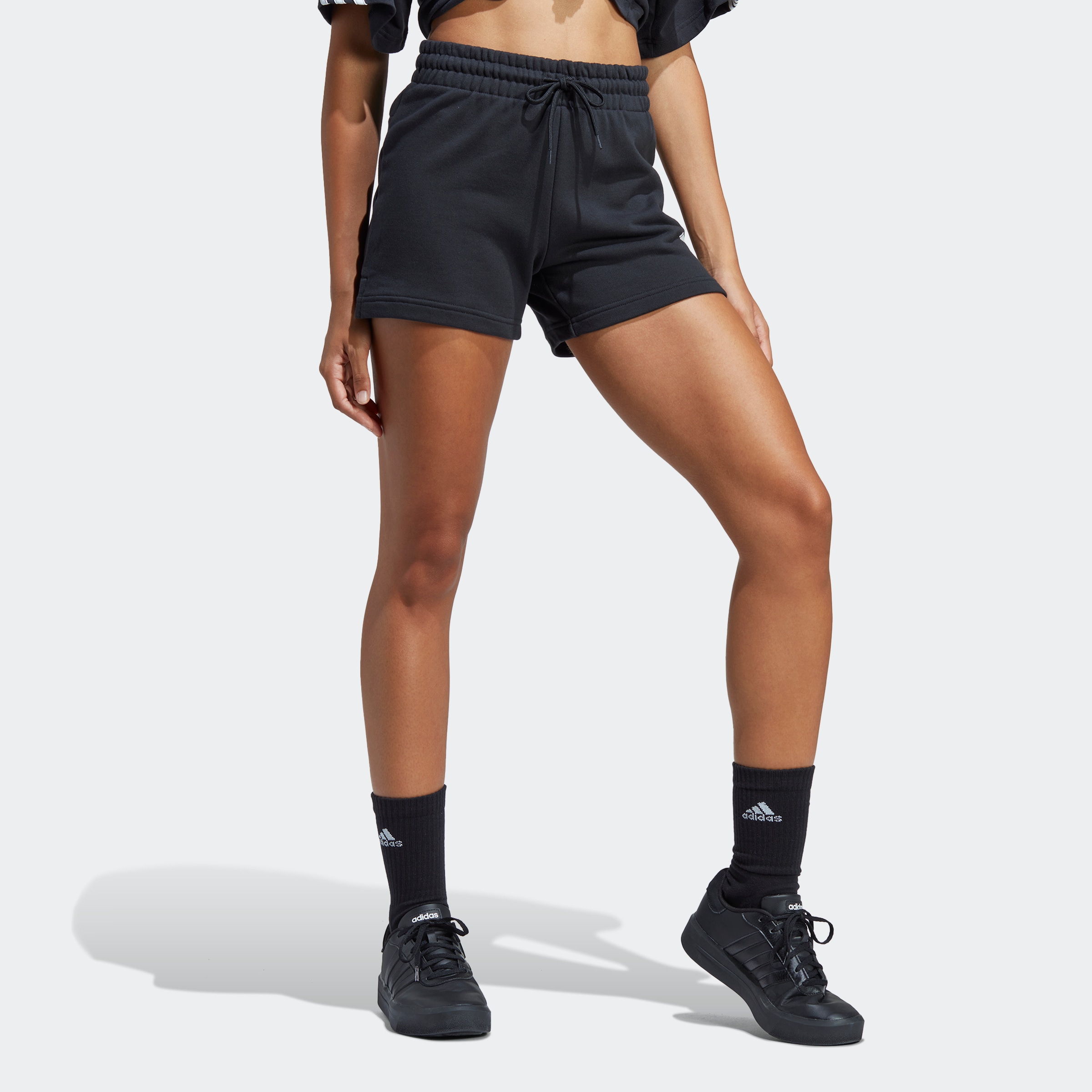 adidas Sportswear Shorts »W LIN FT SHO«, (1 tlg.)