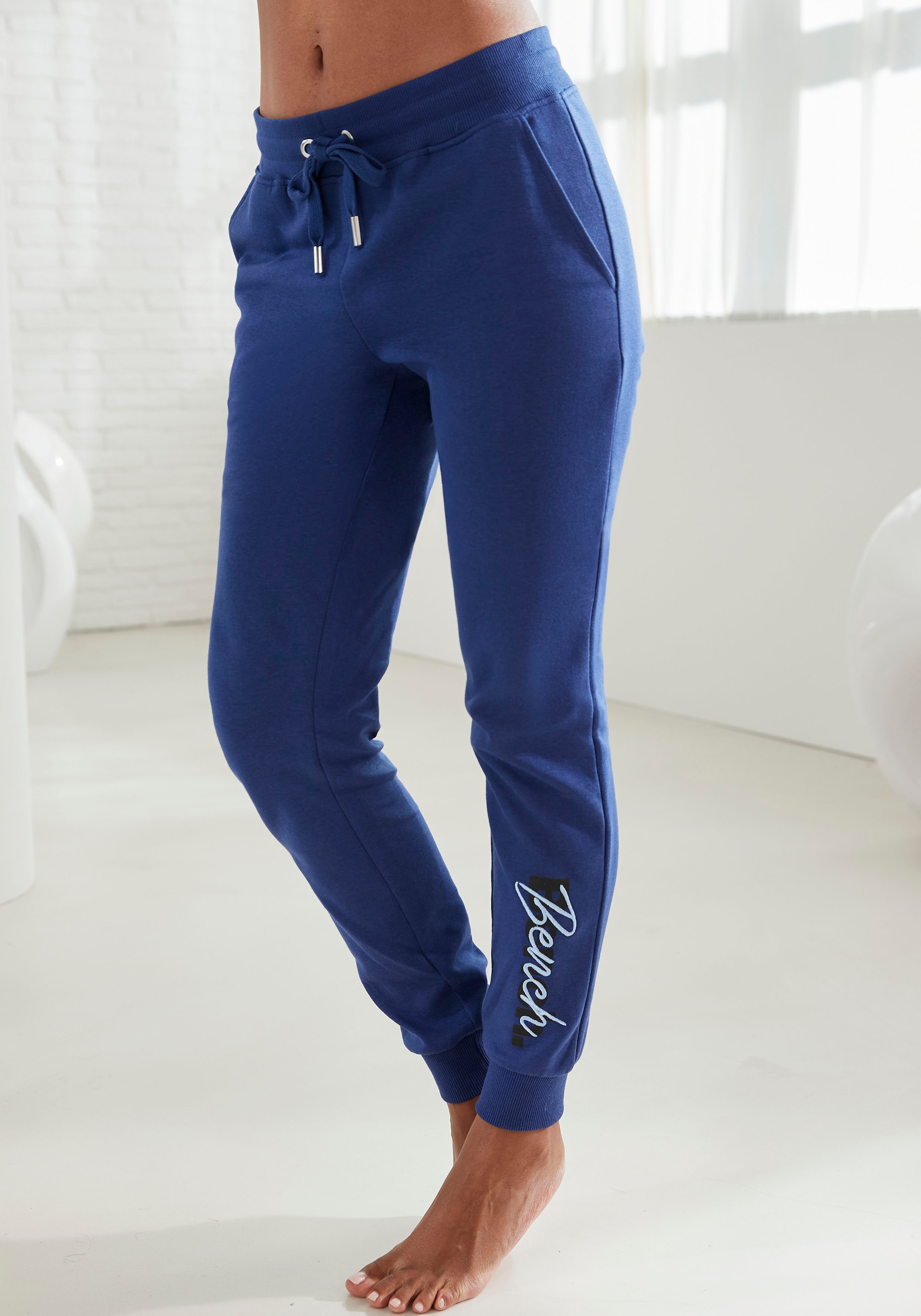 Bench. Loungewear Sweatpants, mit Logodruck und Stickerei, Loungeanzug  kaufen im OTTO Online Shop